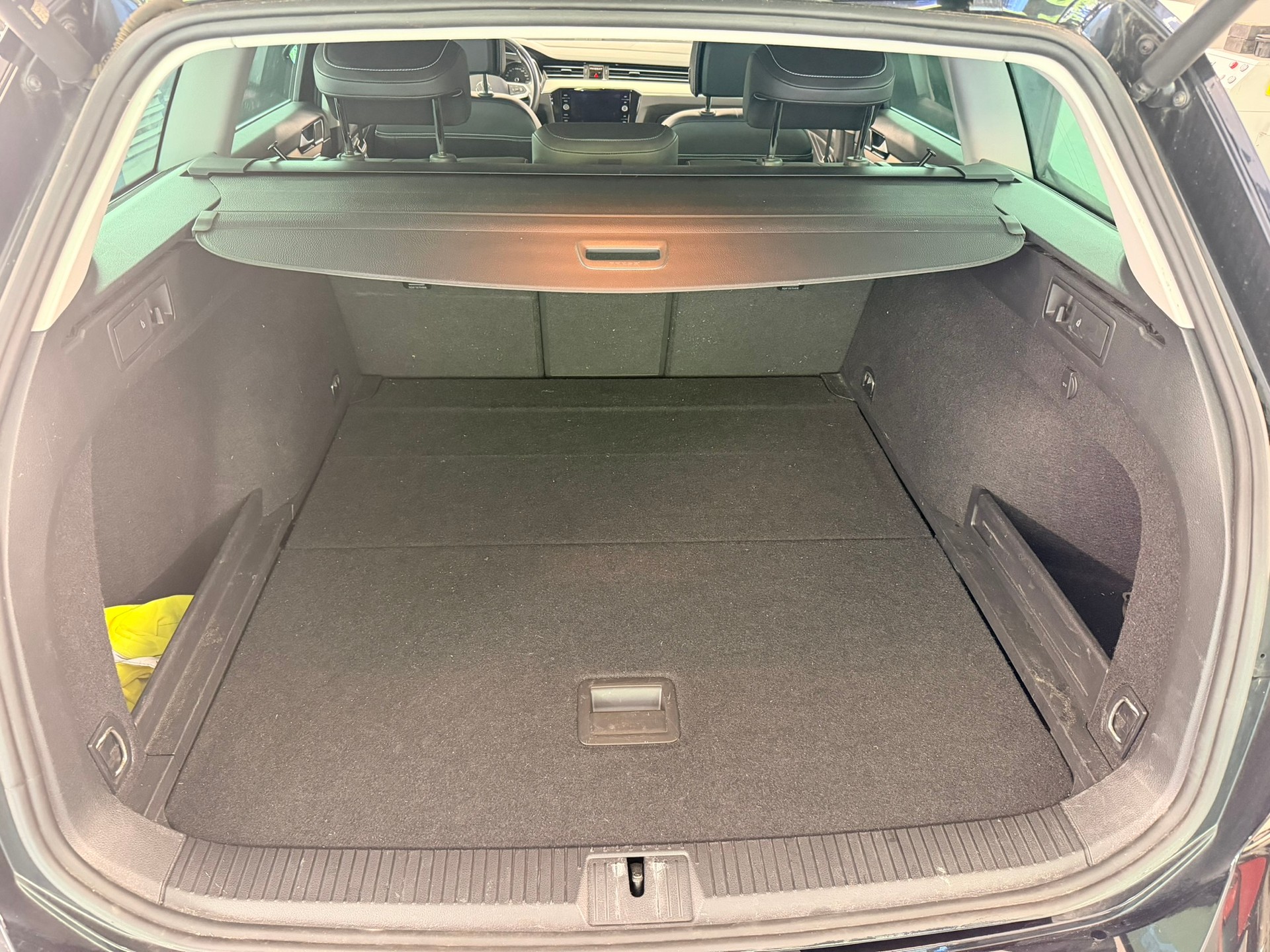 VW Passat 2.0 TDI BMT Business DSG-image-7