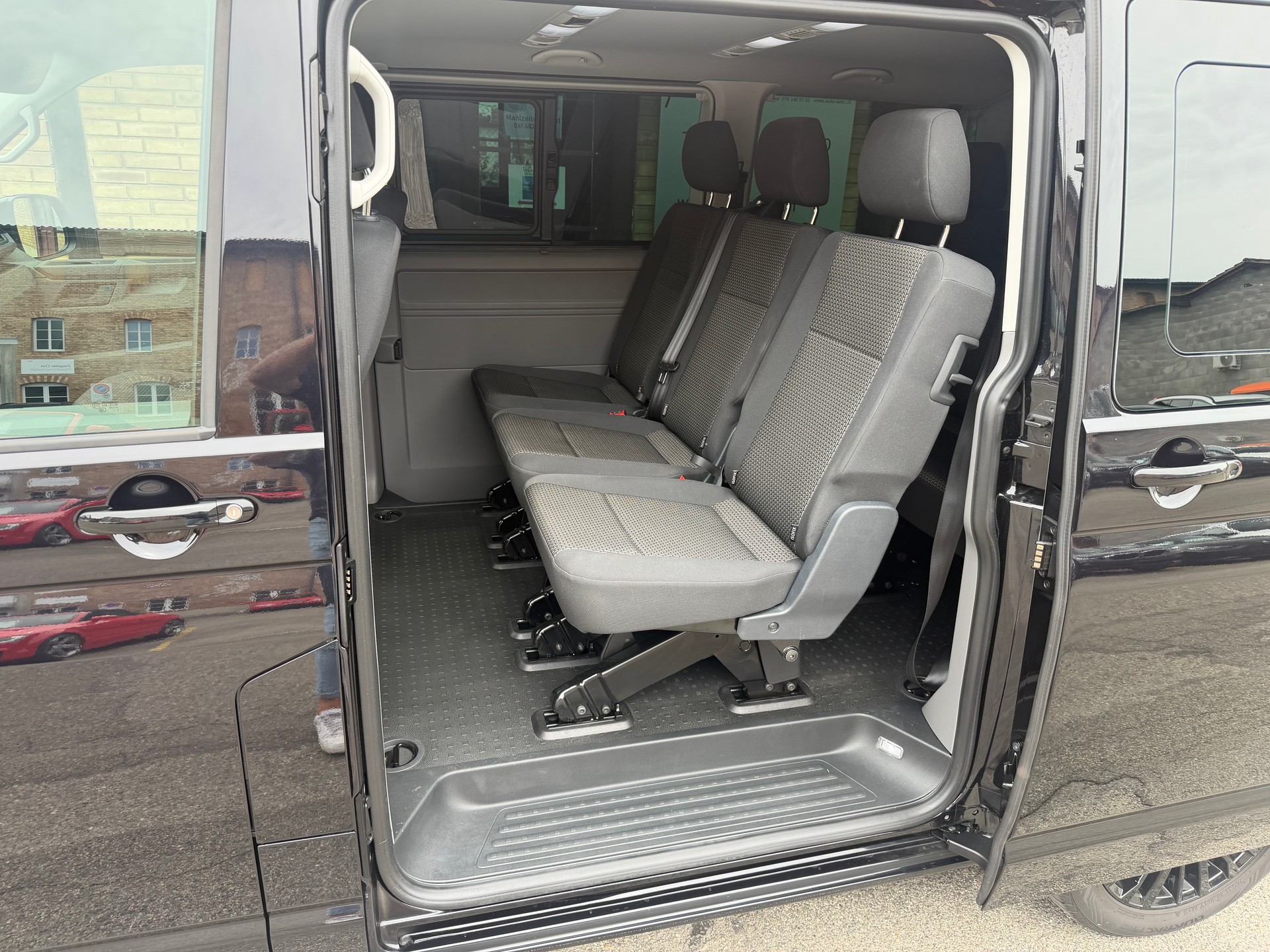 VW T6.1 Caravelle 2.0 TDI Trendline Liberty DSG-image-10