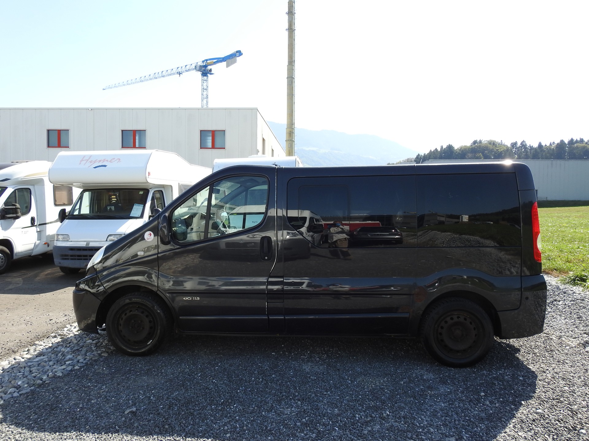 RENAULT Trafic 2.0 dCi-showroom-element-2