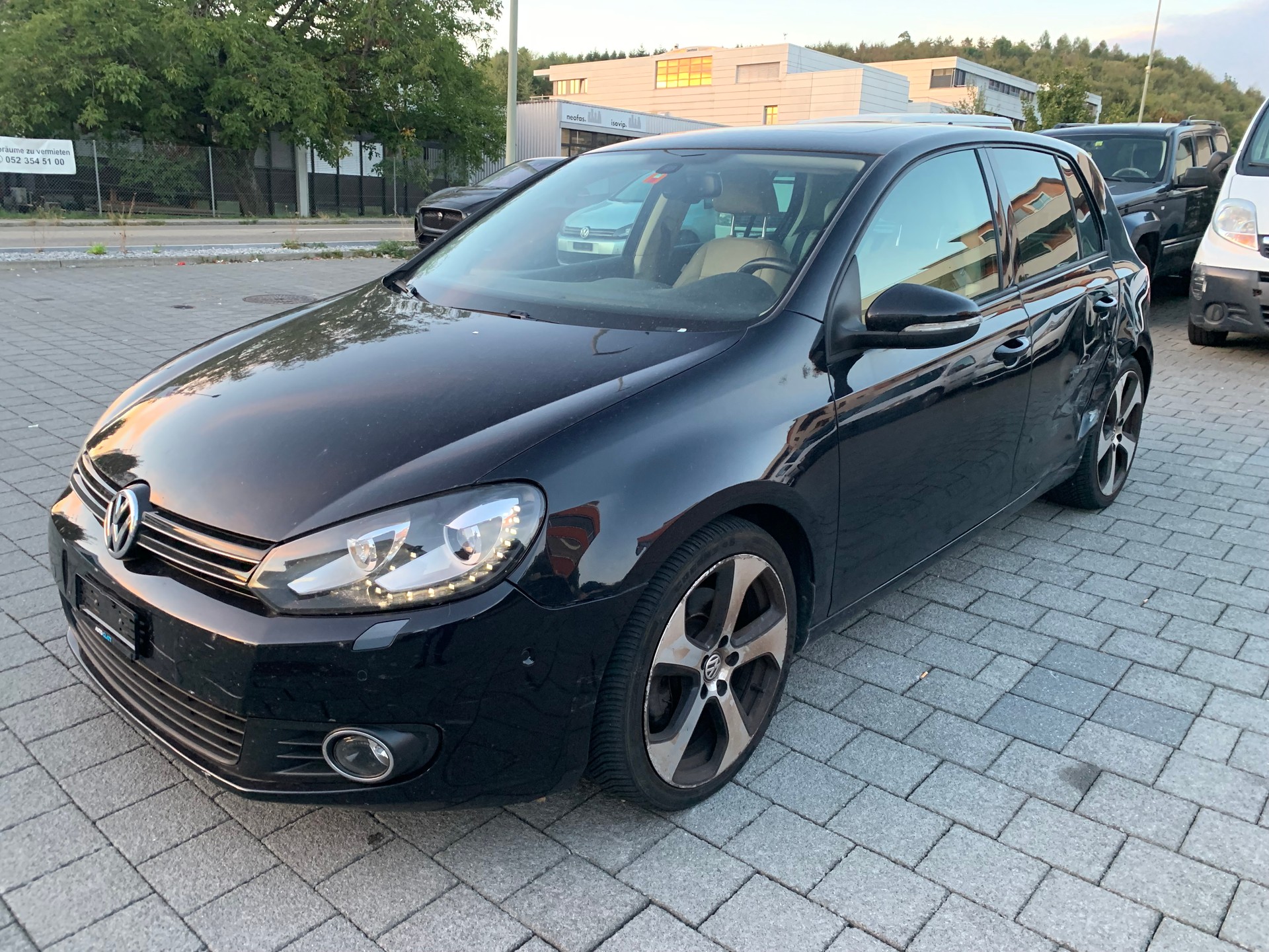 VW Golf 1.4 TSI Highline DSG-image-0