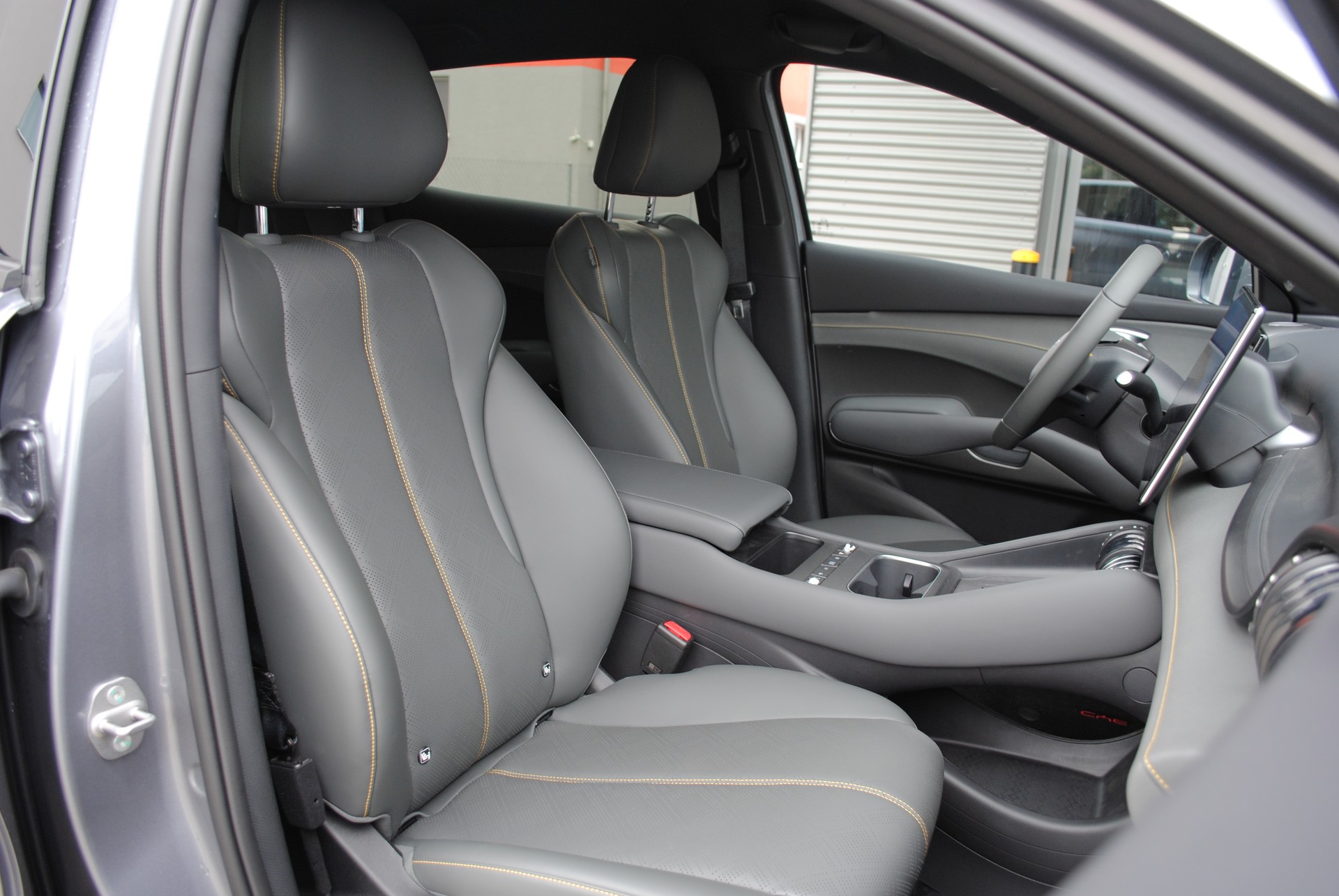 BYD Atto 3 EVO 74.8 kWh Excellence AWD-image-15