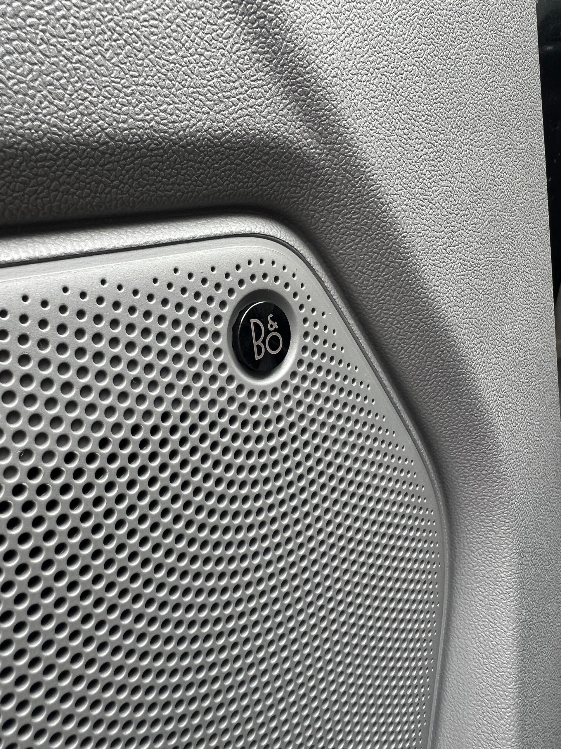 FORD Tourneo Bus 320 L1H1 Titanium Automat-image-6