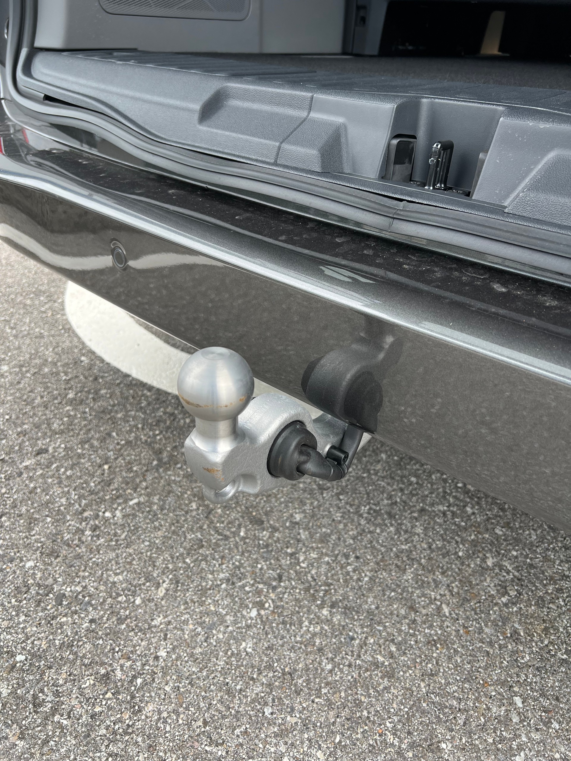 FORD Tourneo Bus 320 L1H1 Titanium Automat-image-12