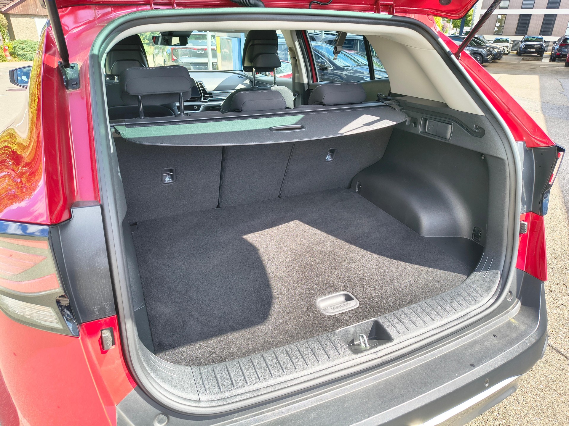 KIA Sportage 1.6 T-GDi Power Edition-image-9