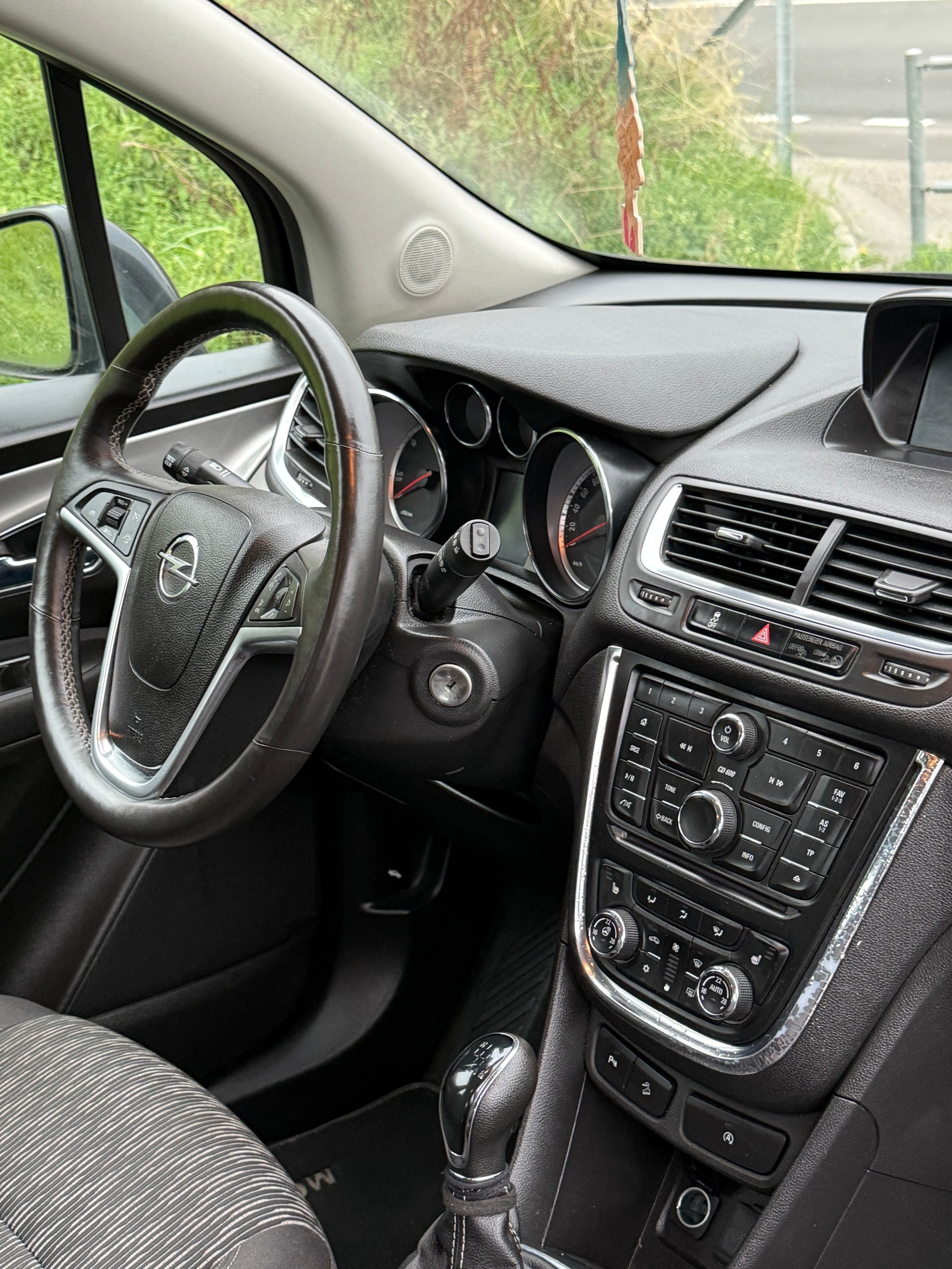 OPEL Mokka 1.6 CDTi Drive 4WD-image-6