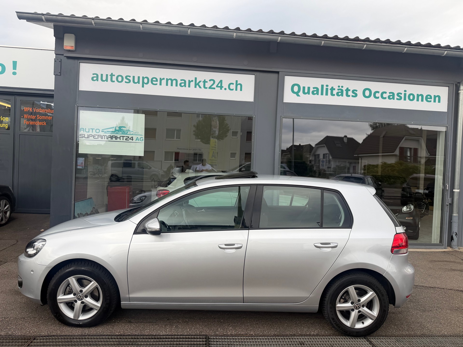 VW Golf 1.4 TSI Team DSG-image-1