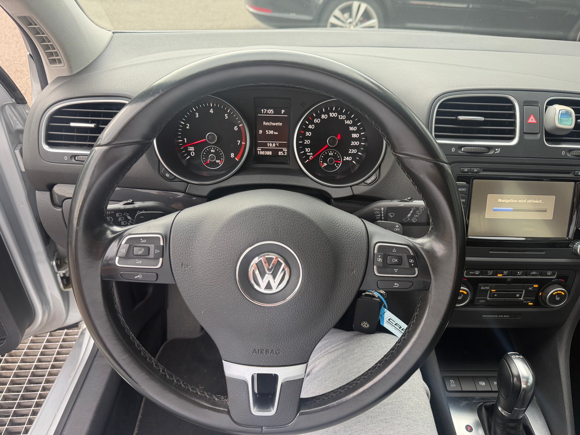 VW Golf 1.4 TSI Team DSG-image-13