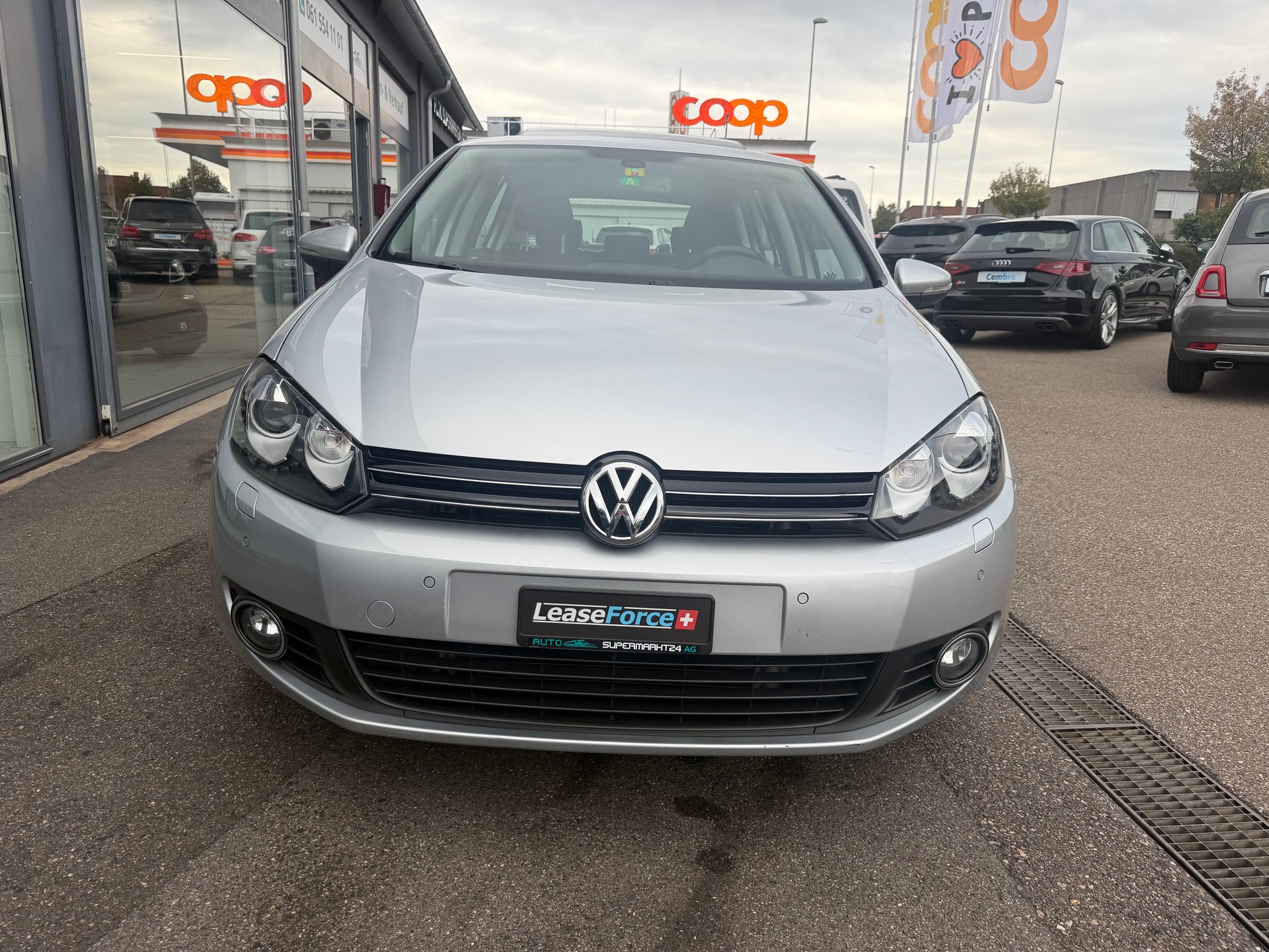 VW Golf 1.4 TSI Team DSG-image-7