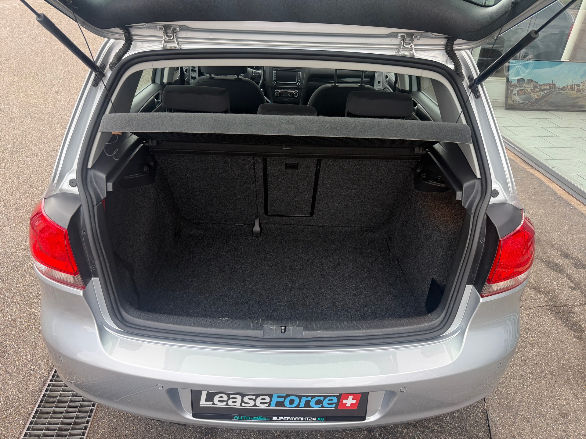 VW Golf 1.4 TSI Team DSG-image-8