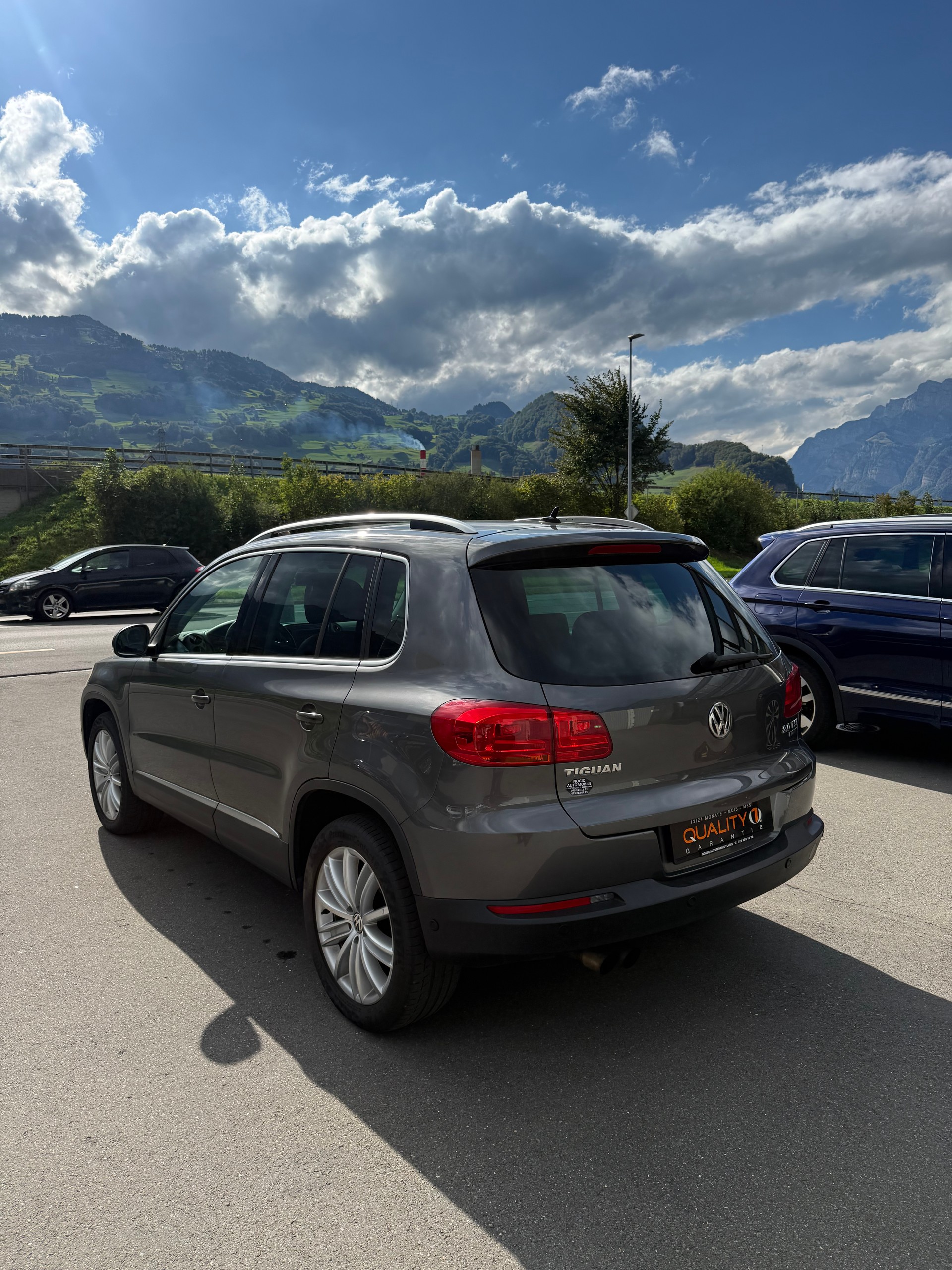 VW Tiguan 2.0 TSI Design 4Motion DSG-image-13