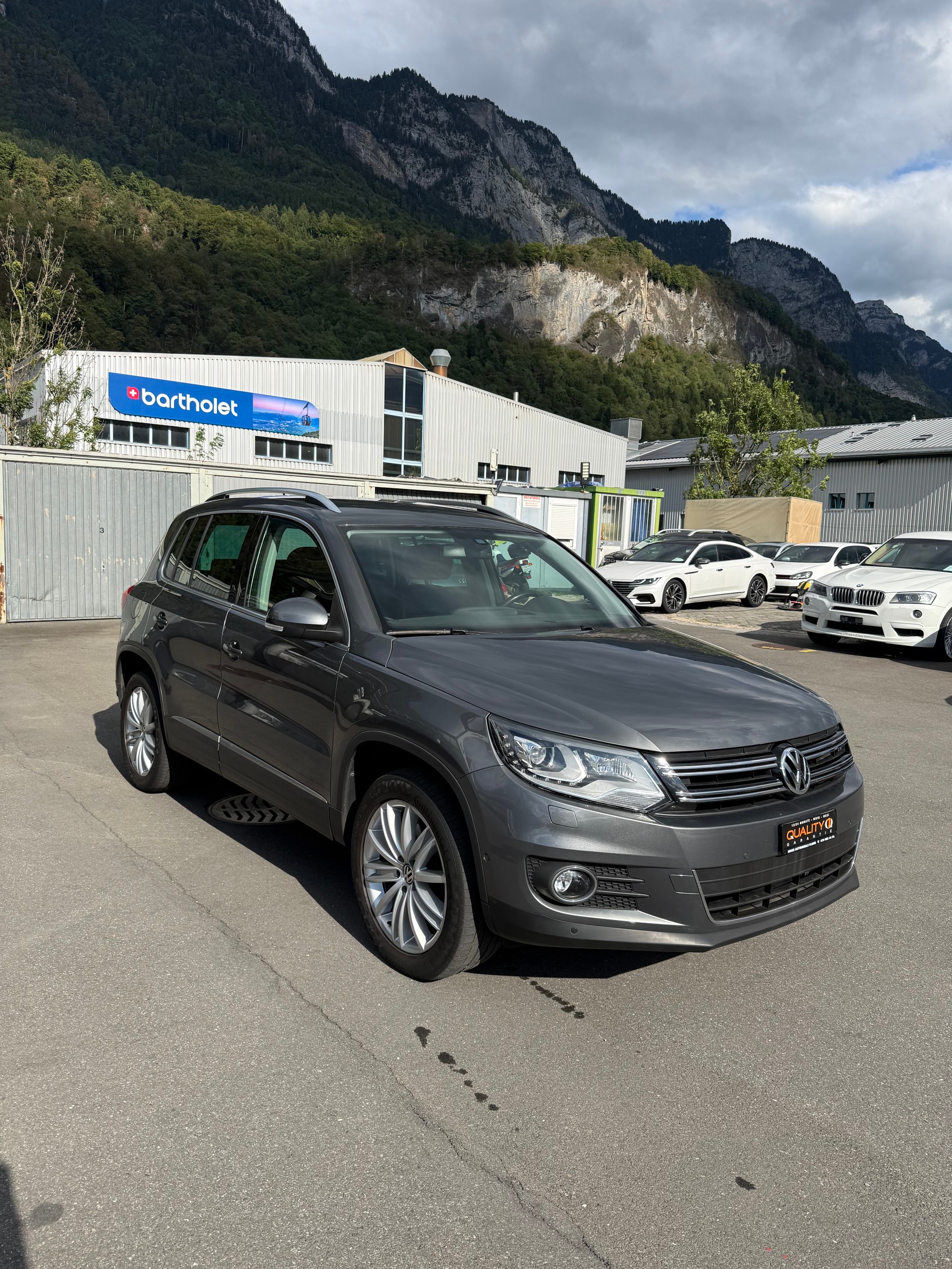 VW Tiguan 2.0 TSI Design 4Motion DSG-image-3