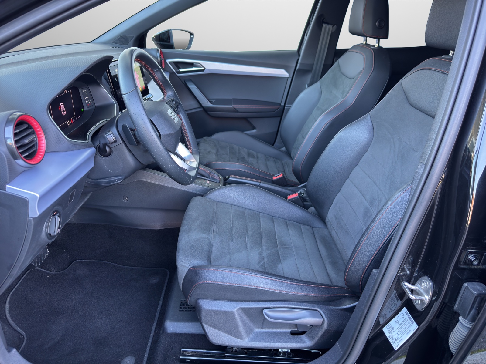 SEAT Ibiza 1.5 TSI Move FR DSG-image-4