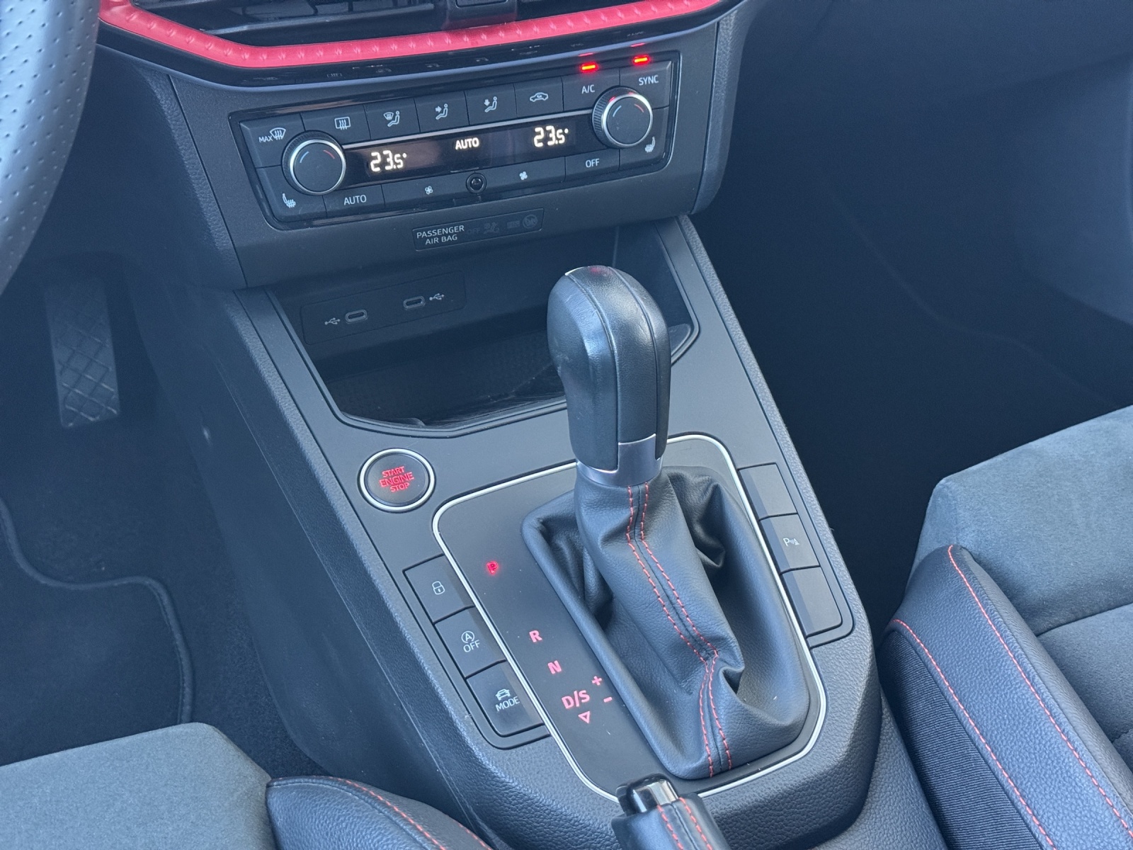 SEAT Ibiza 1.5 TSI Move FR DSG-image-9