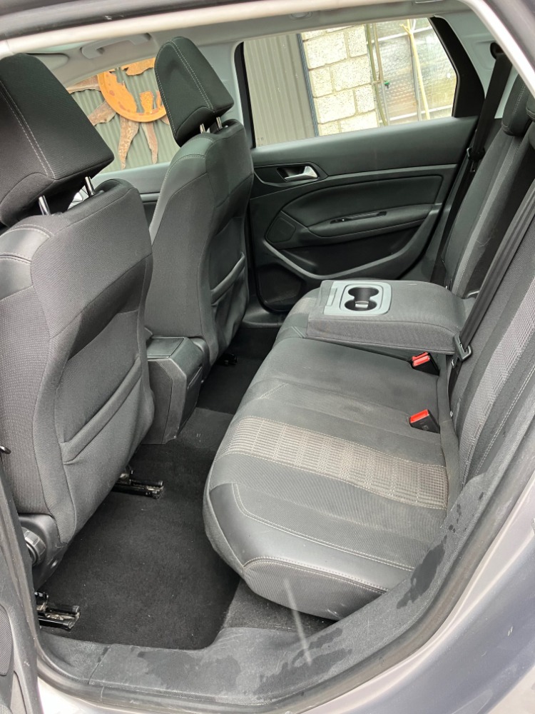 PEUGEOT 1.2 PureTech 130 Business Line S/S-image-7