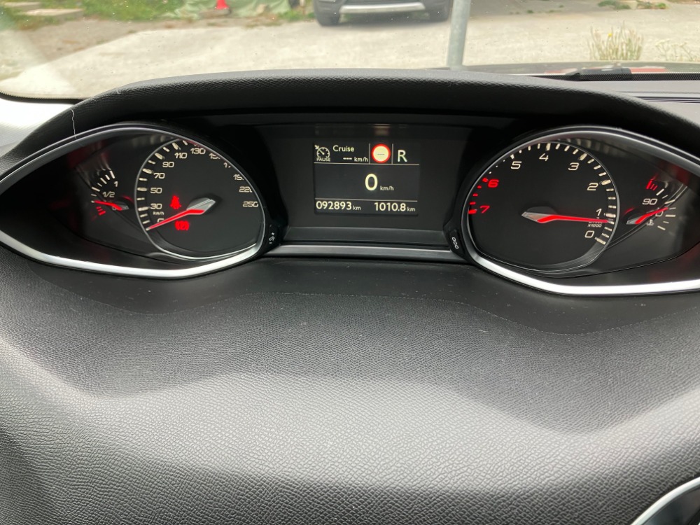 PEUGEOT 1.2 PureTech 130 Business Line S/S-image-4