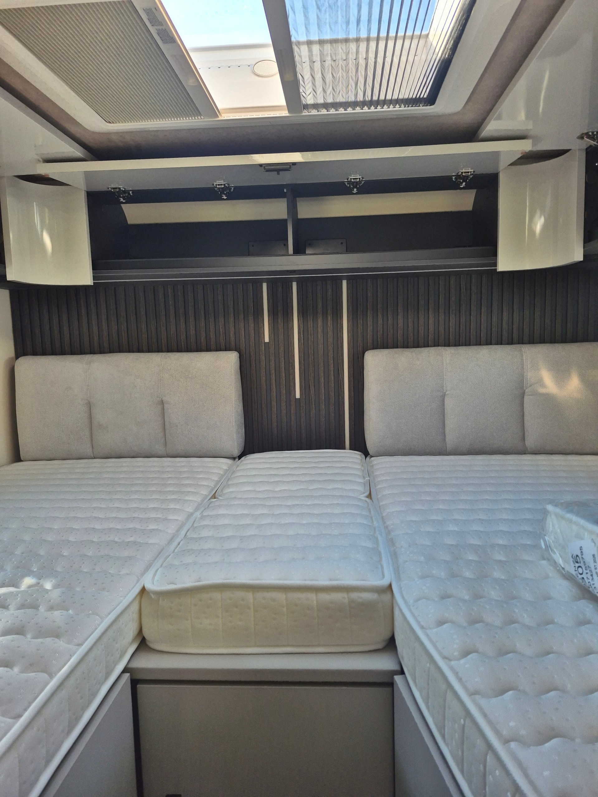 FIAT Mobilvetta Kompakt KEA 64-image-7
