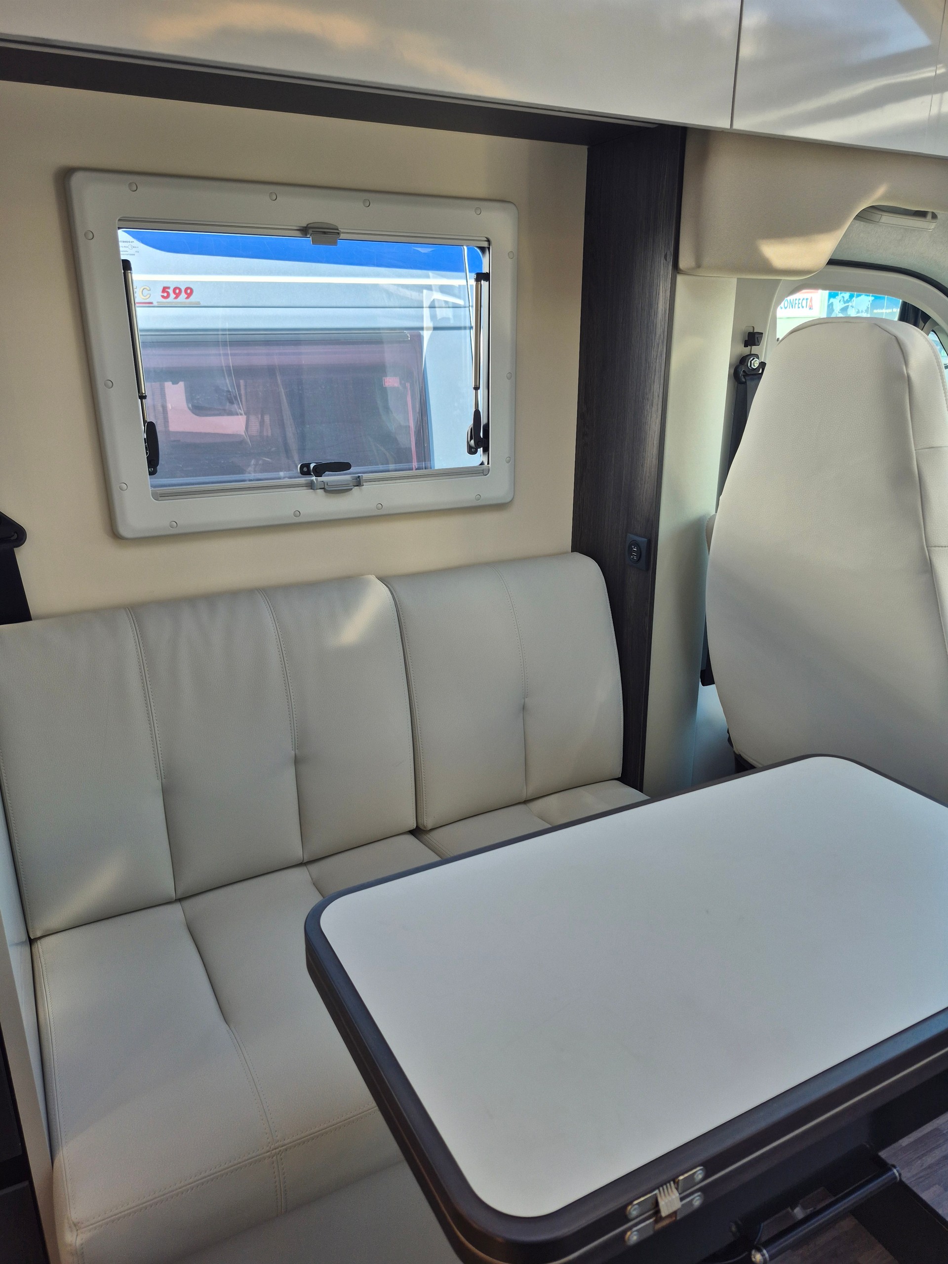 FIAT Mobilvetta Kompakt KEA 64-image-14