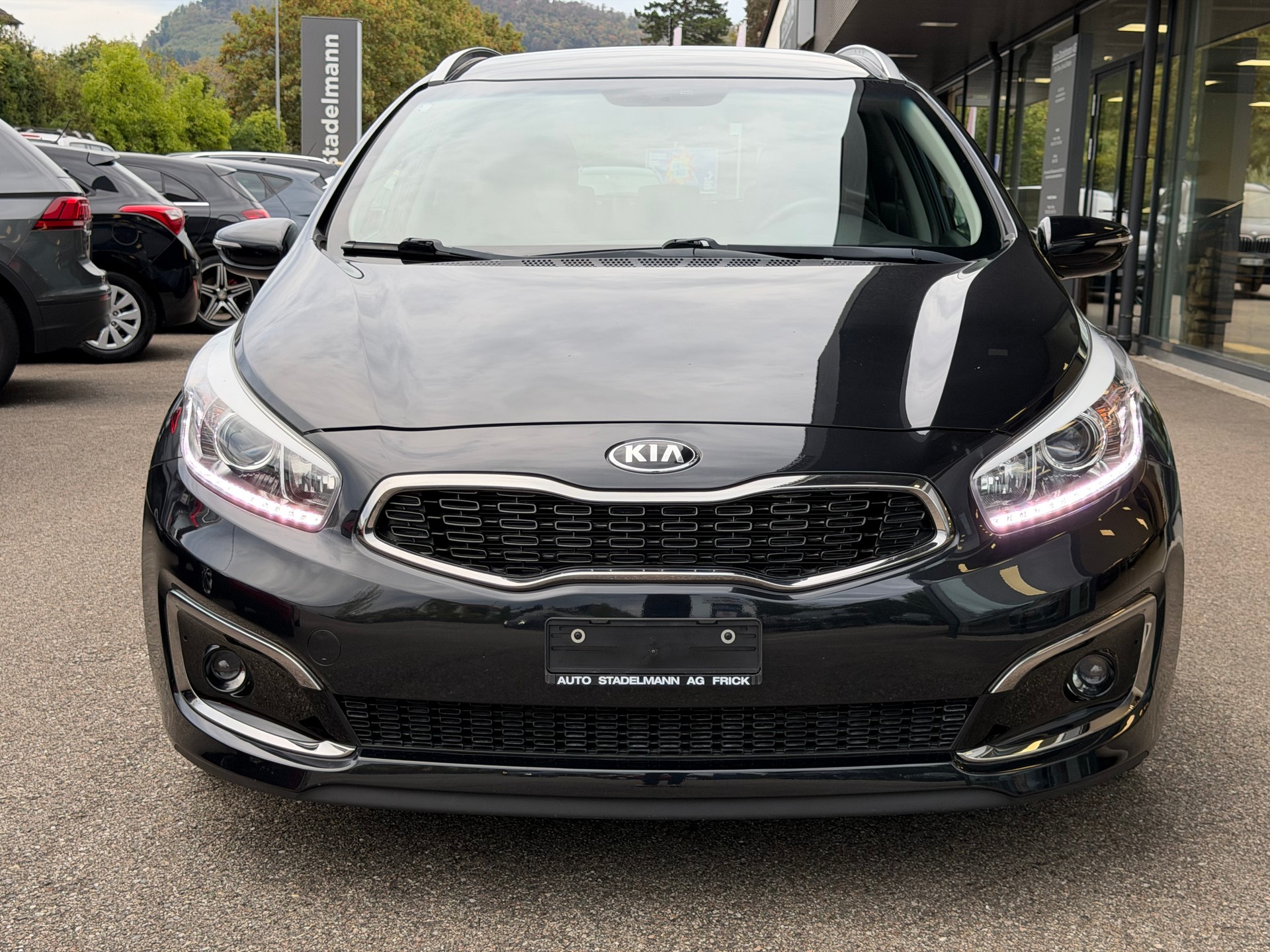 KIA Cee'd Sportswagon 1.6 GDi Swiss Eco Edition-image-10