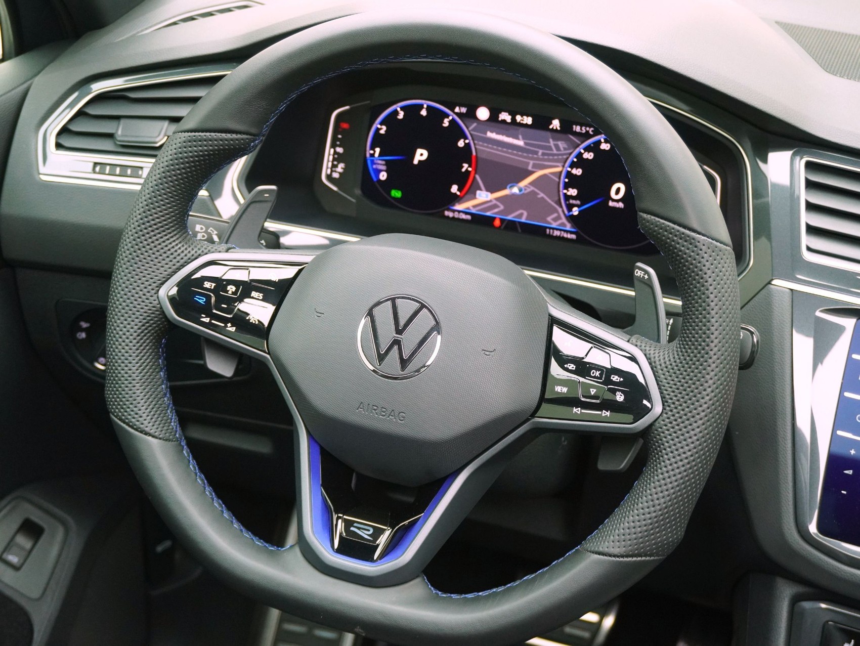VW Tiguan 2.0 TSI DSG R-Performance (Akrapovic)-image-13