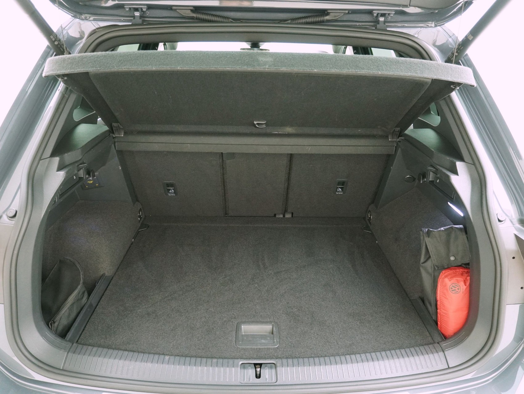VW Tiguan 2.0 TSI DSG R-Performance (Akrapovic)-image-15