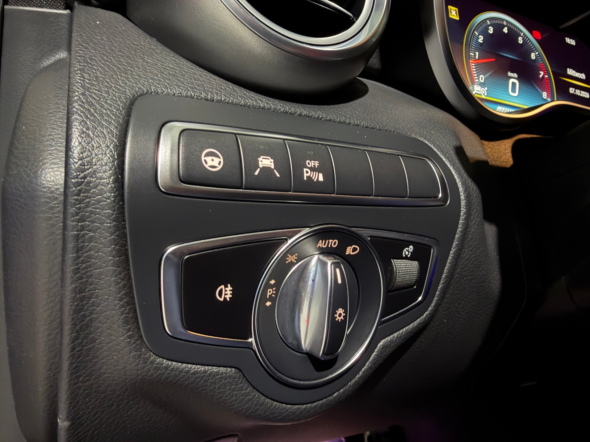 MERCEDES-BENZ C 43 AMG 4Matic 9G-Tronic (CH) Magno Grey-image-11