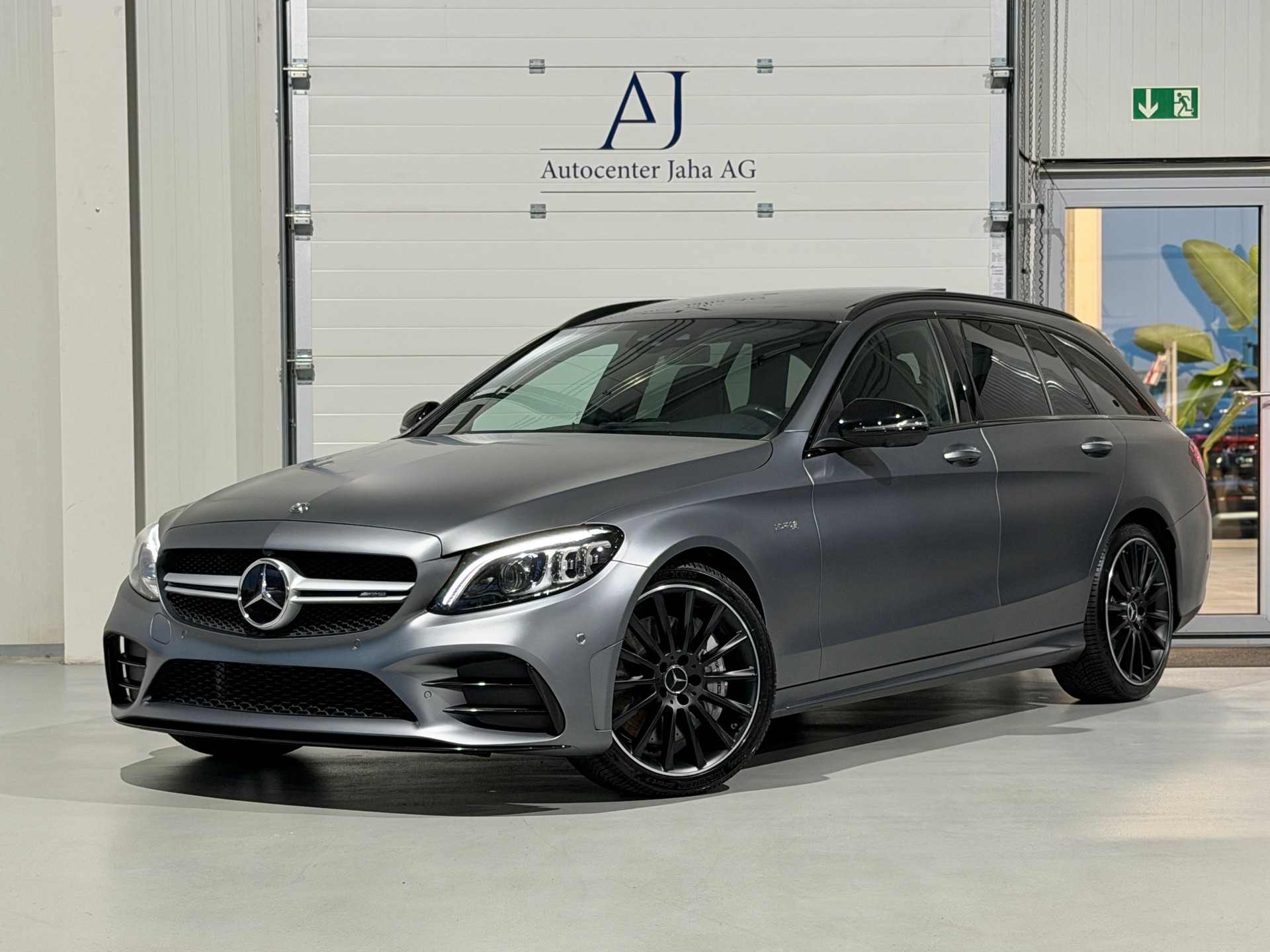 MERCEDES-BENZ C 43 AMG 4Matic 9G-Tronic (CH) Magno Grey-image-0