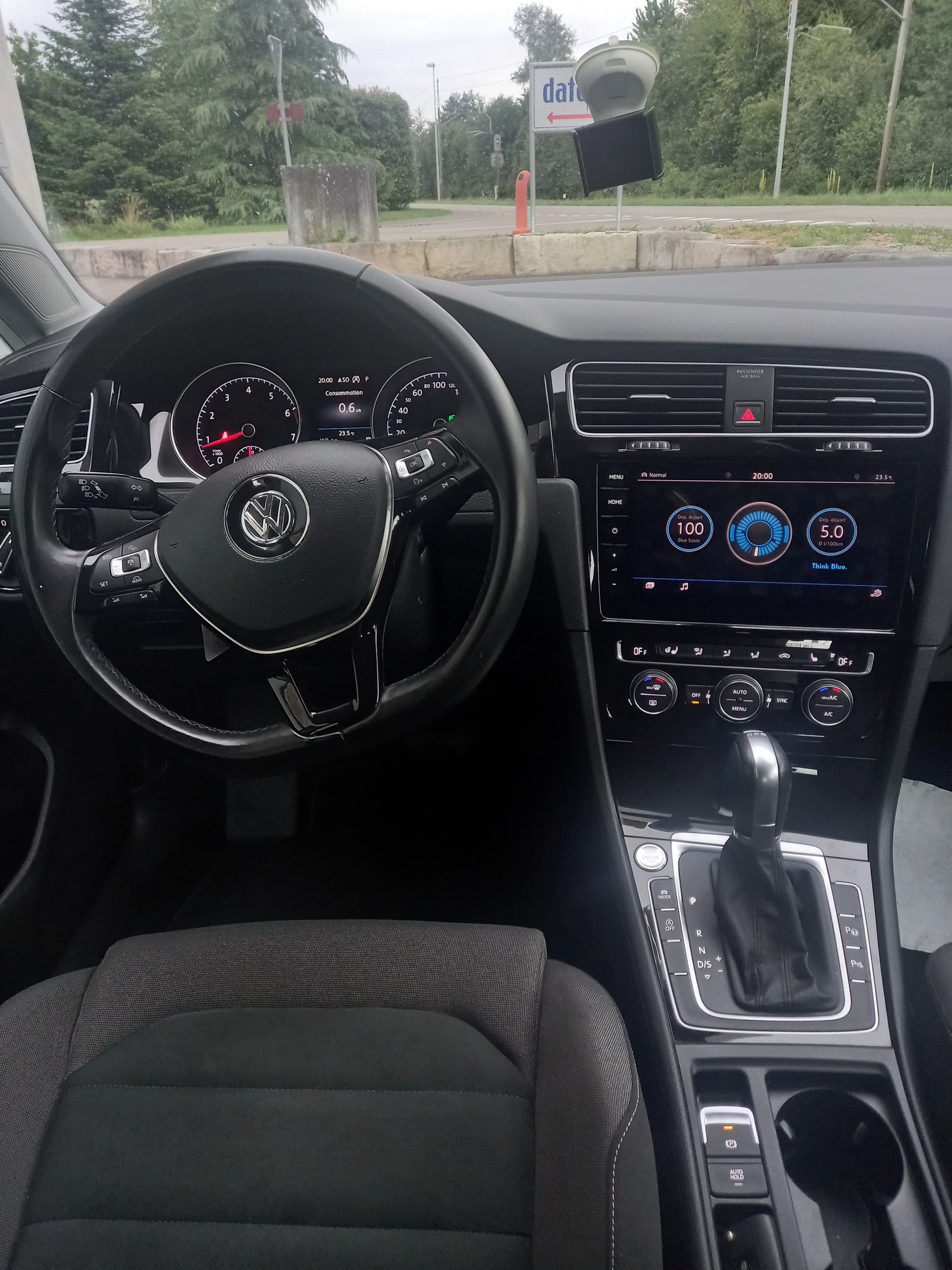 VW 1.5 TSI 150 Comfortline DSG-image-4