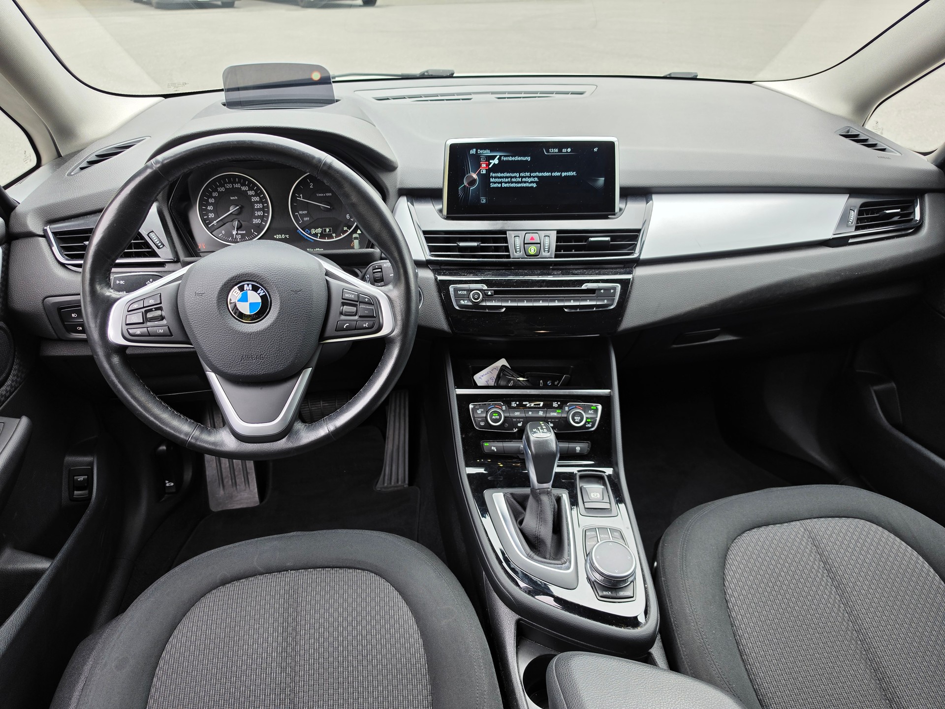 BMW 218d Gran Tourer Steptronic-image-17