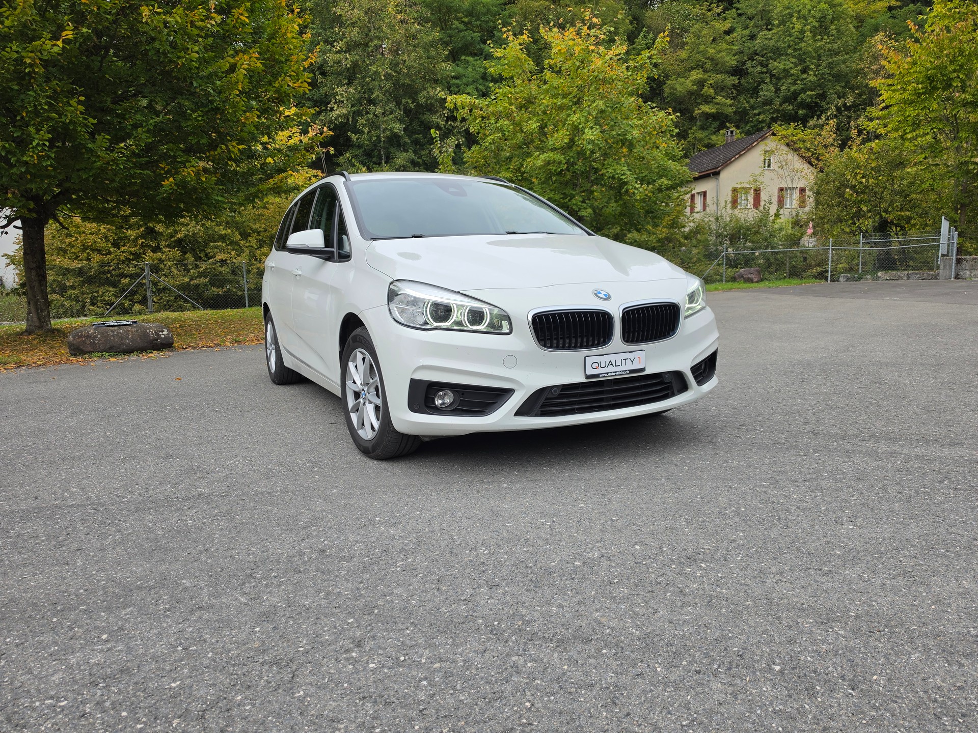 BMW 218d Gran Tourer Steptronic-image-0