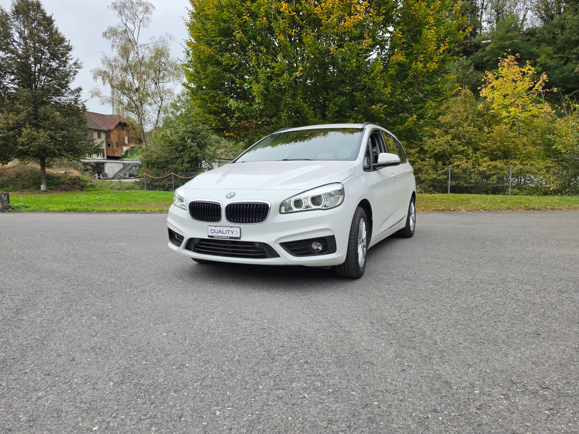 BMW 218d Gran Tourer Steptronic-image-3