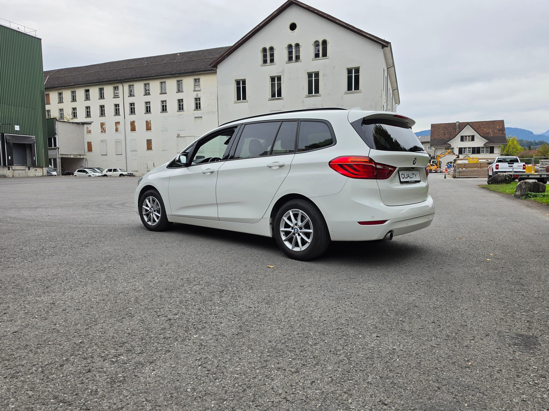 BMW 218d Gran Tourer Steptronic-image-13