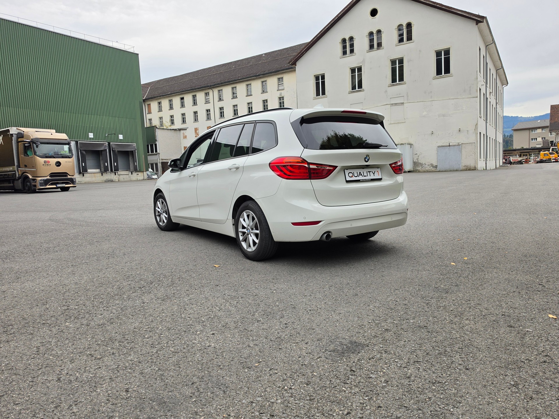 BMW 218d Gran Tourer Steptronic-image-15