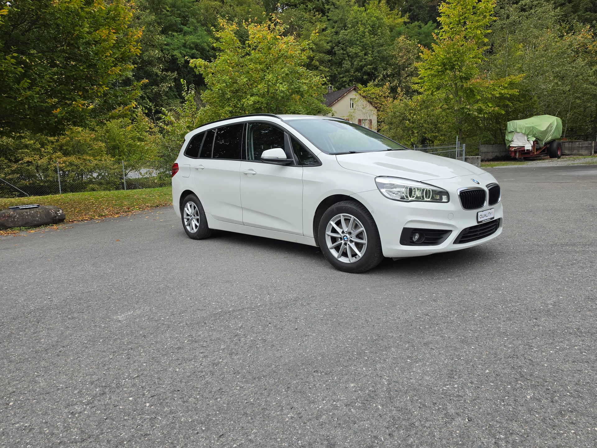 BMW 218d Gran Tourer Steptronic-image-5