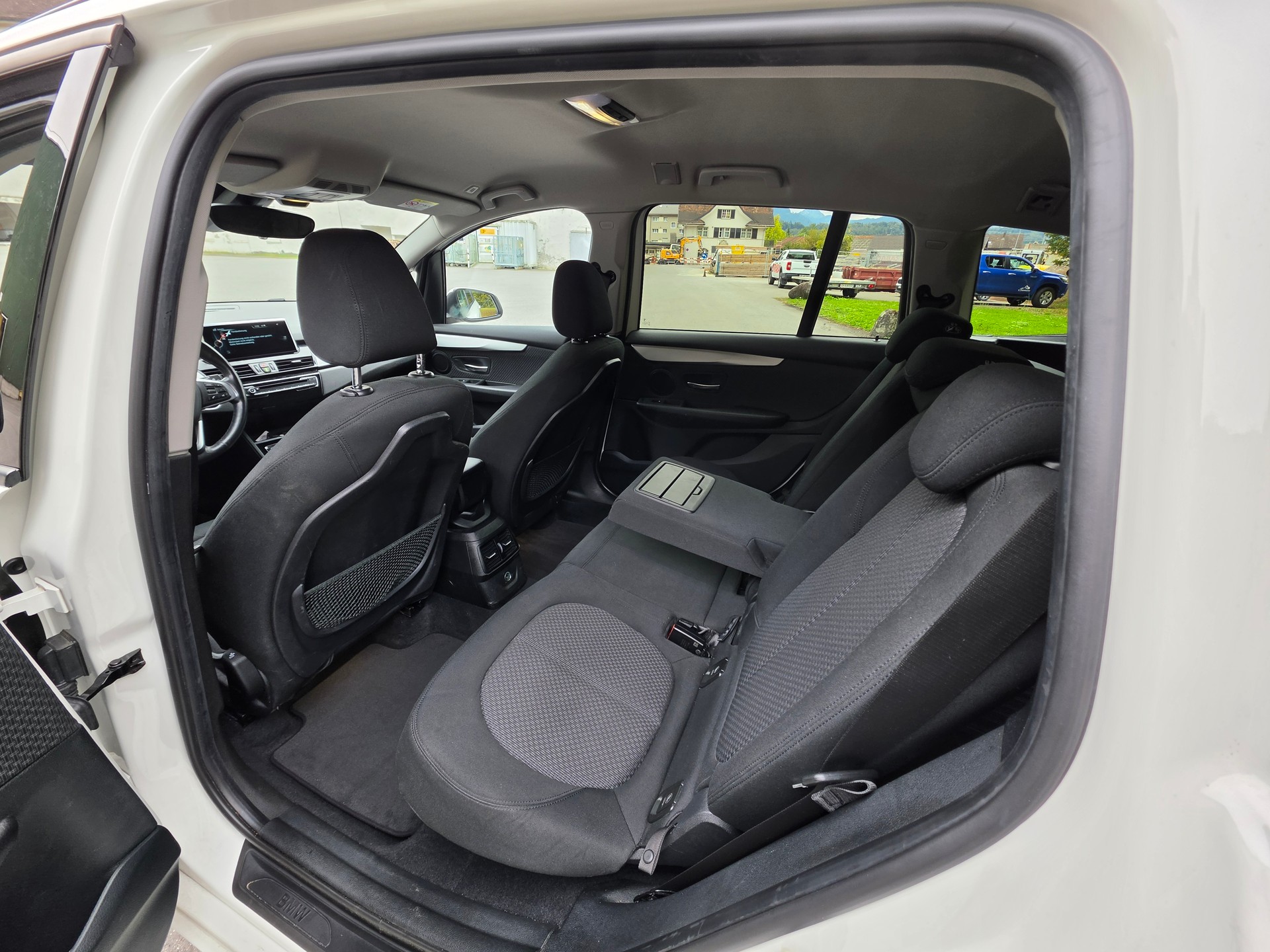 BMW 218d Gran Tourer Steptronic-image-20