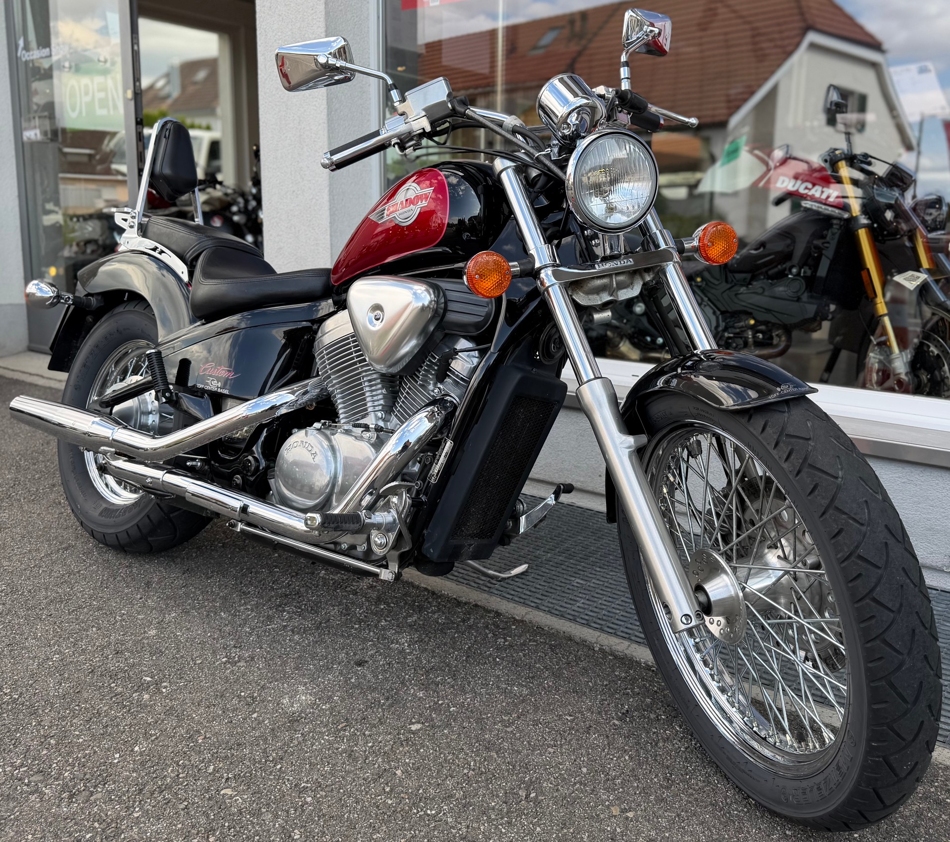 HONDA VT 600 C P-V Shadow-showroom-element-2