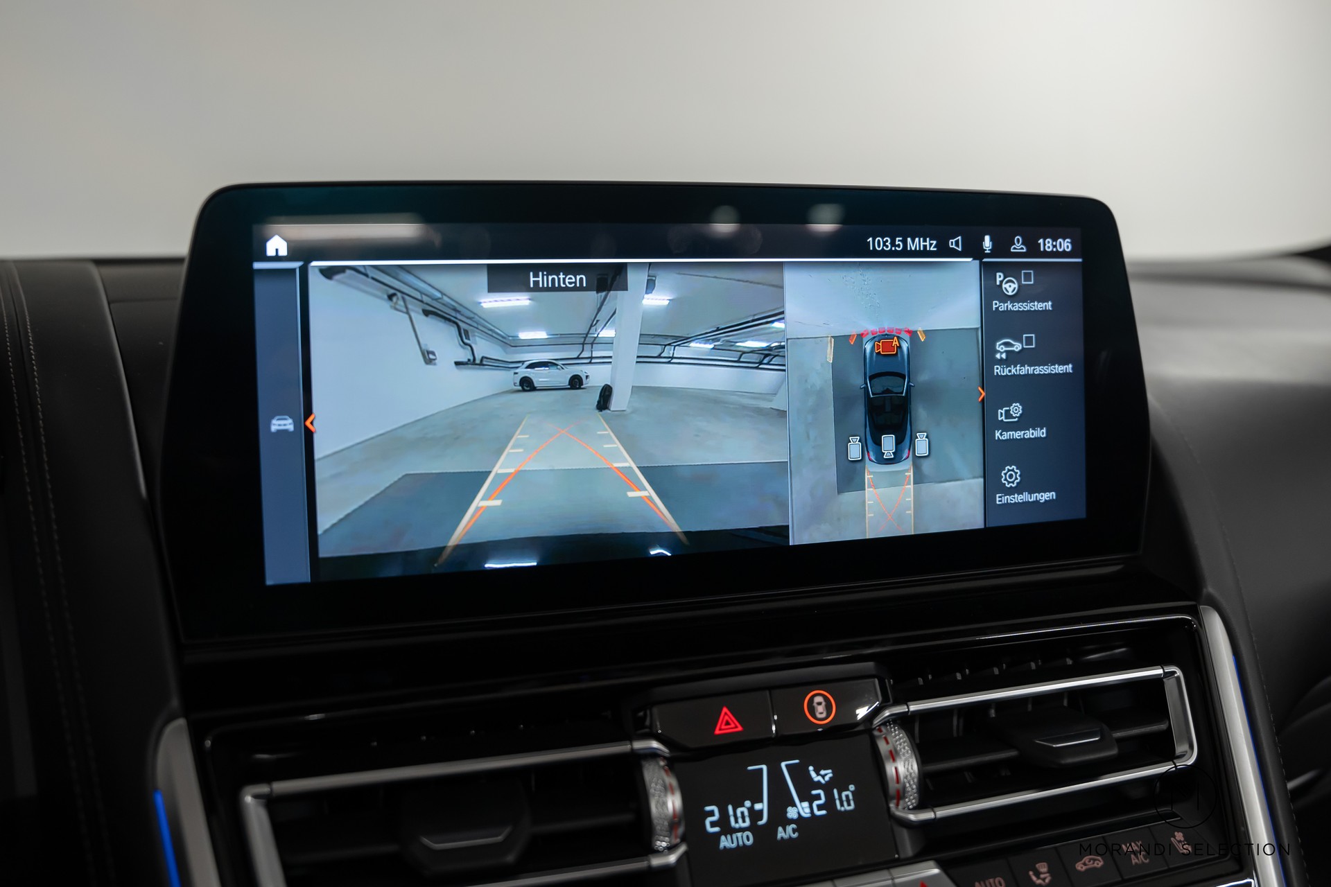 BMW M850i xDrive Cabriolet-image-30
