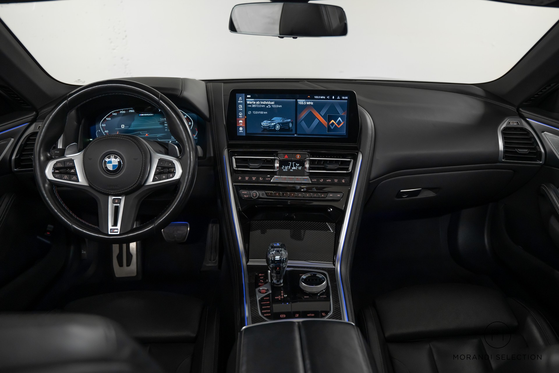 BMW M850i xDrive Cabriolet-image-15