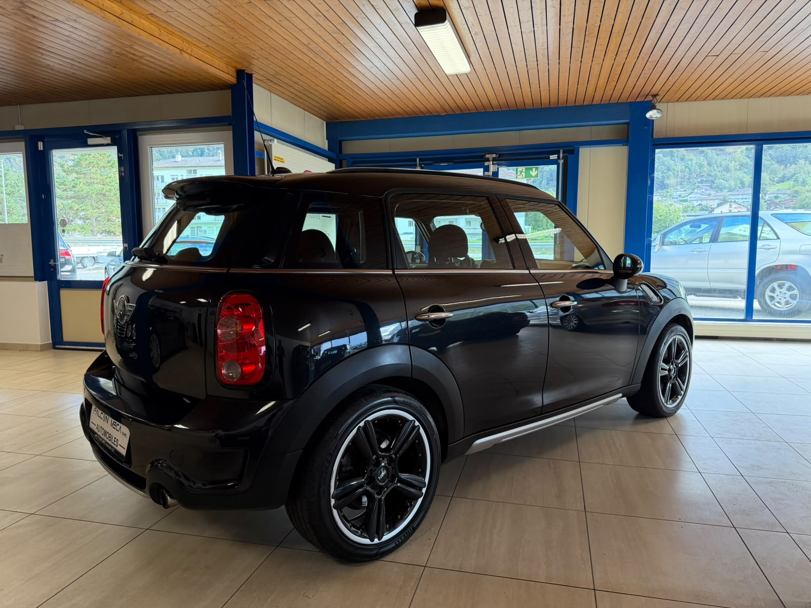 MINI Countryman Cooper S ALL4-image-12