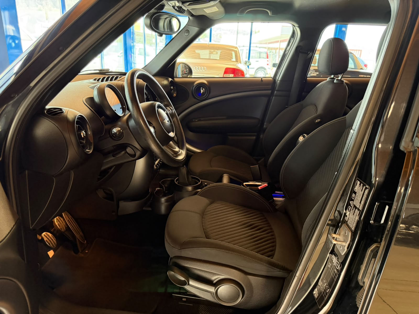 MINI Countryman Cooper S ALL4-image-13