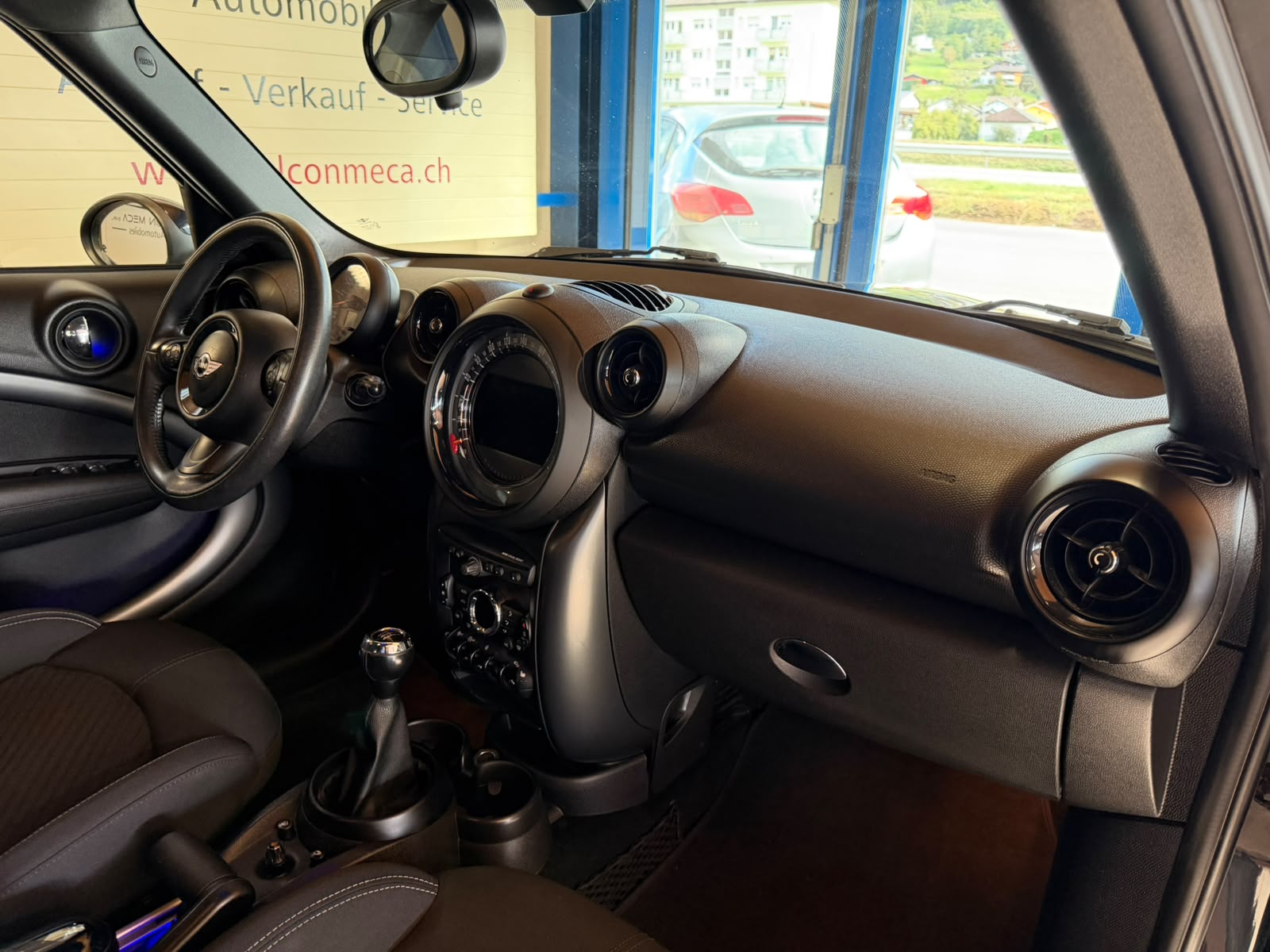 MINI Countryman Cooper S ALL4-image-18