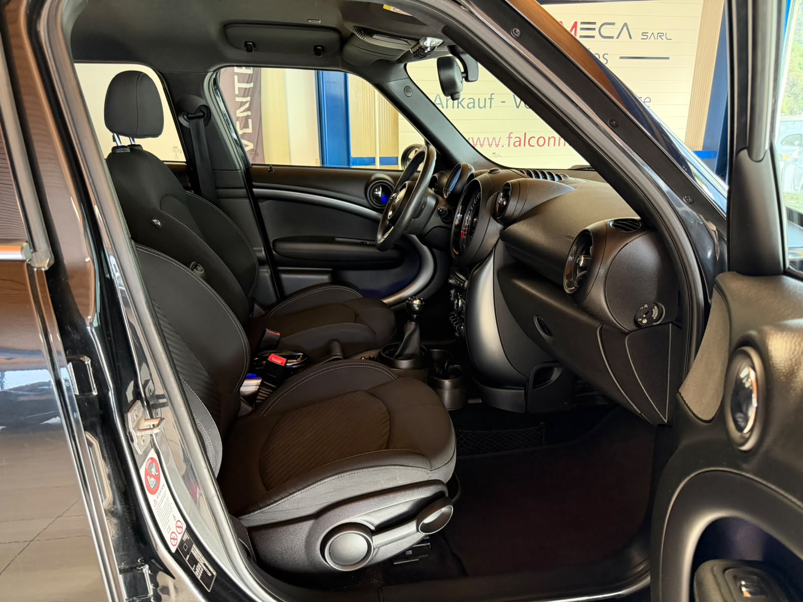 MINI Countryman Cooper S ALL4-image-19