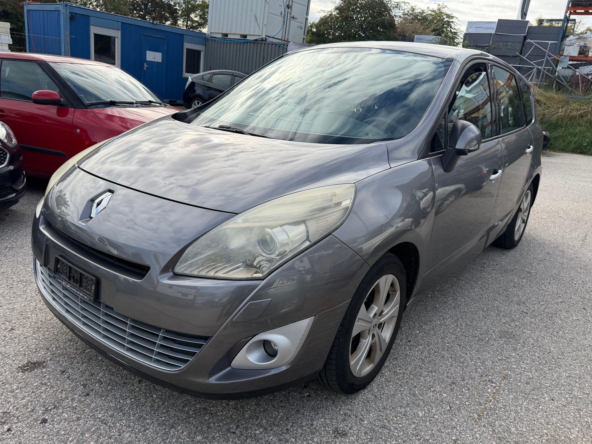 RENAULT Grand Scénic 1.4 16V Turbo Privilège-image-2