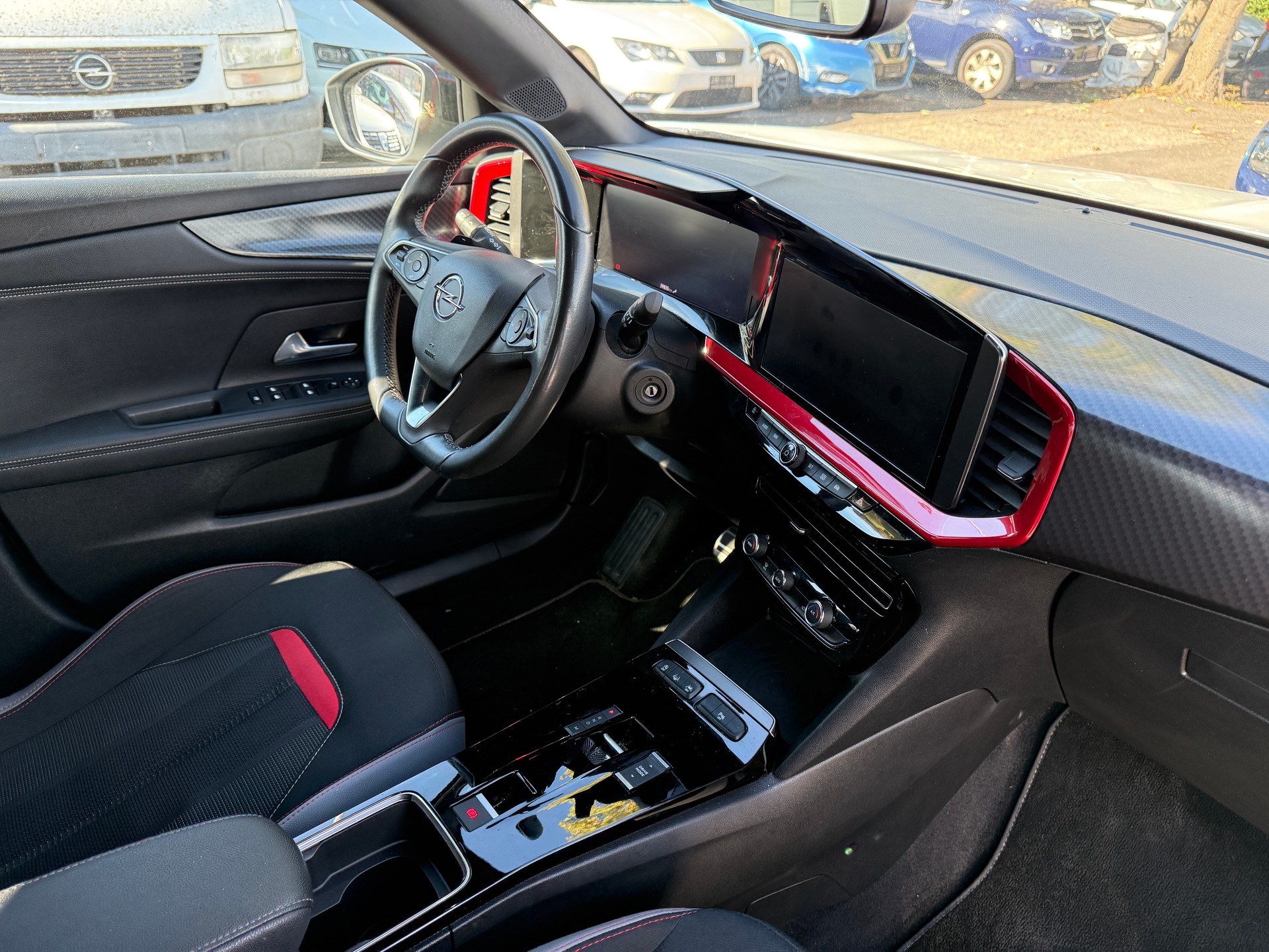 OPEL Mokka 1.2 Direct Injection Turbo GS Line Aut.-image-9