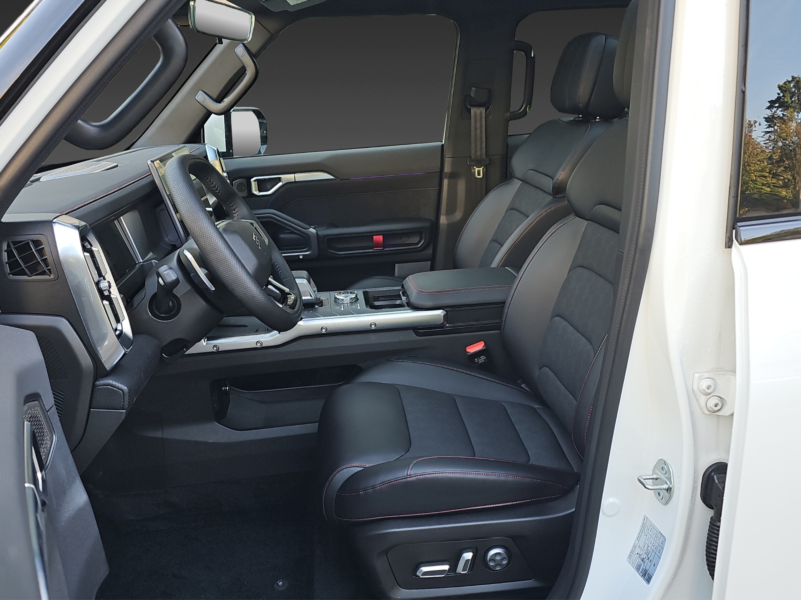 JETOUR T2 2.0 7DCT Real Time 4WD-image-8