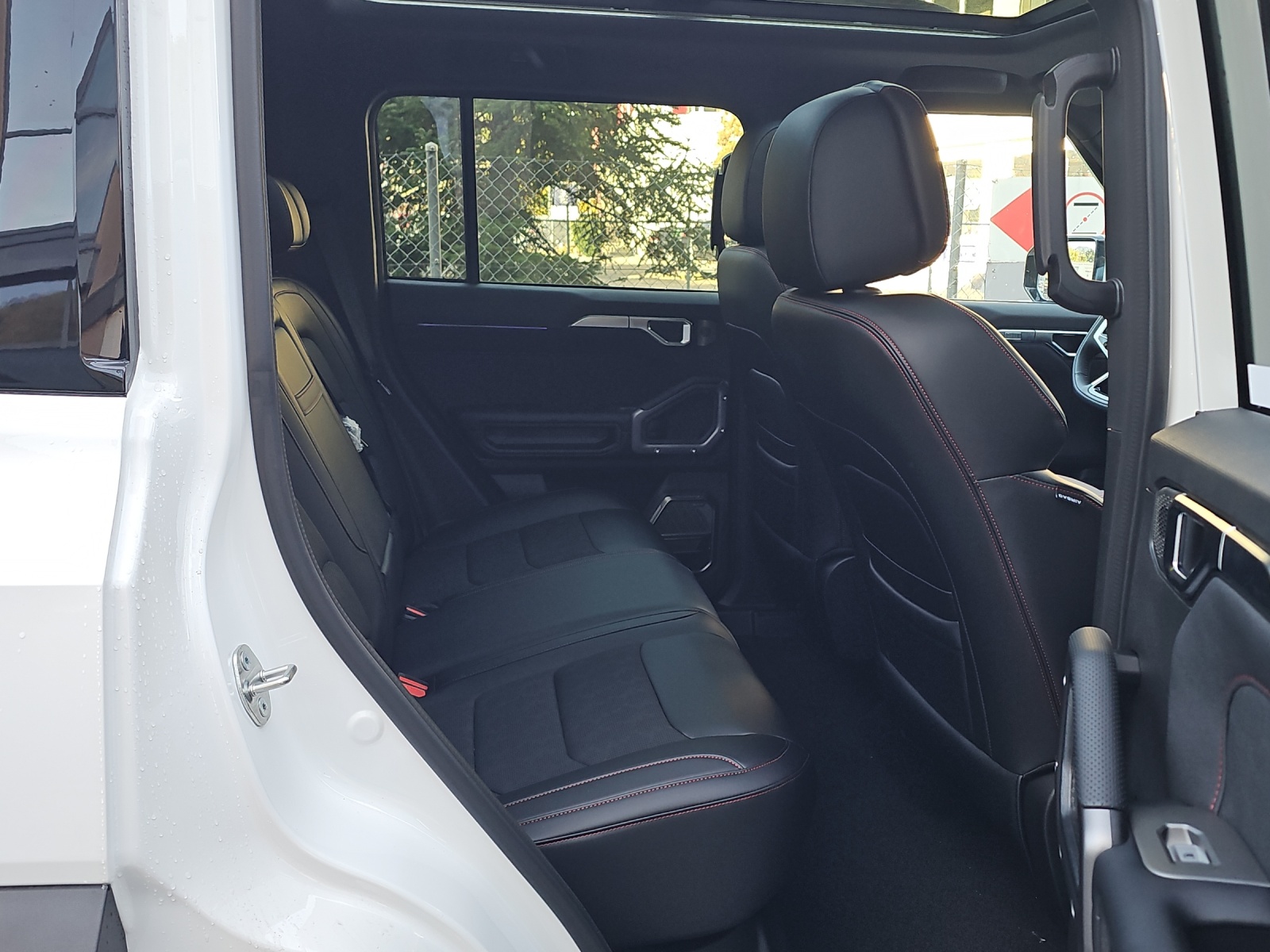 JETOUR T2 2.0 7DCT Real Time 4WD-image-20