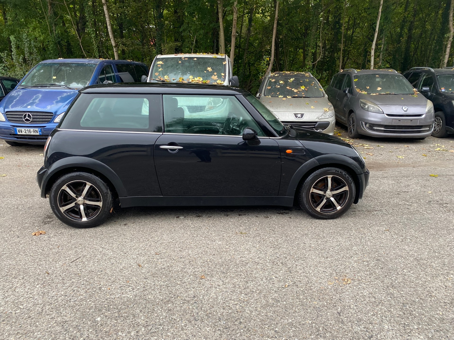 MINI Cooper-image-3