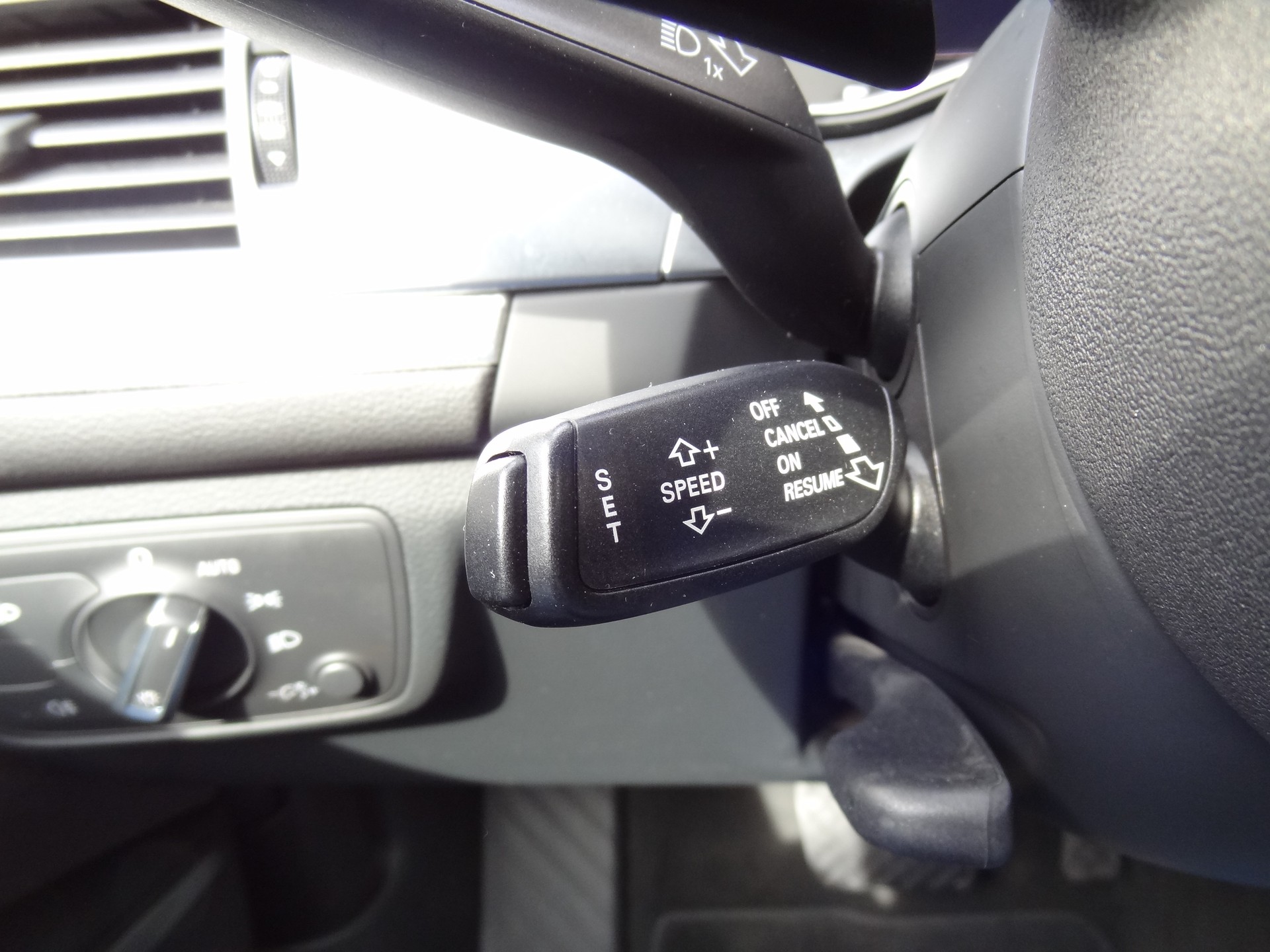 AUDI A6 Avant 3.0 BiTDI V6 quattro tiptronic-image-16