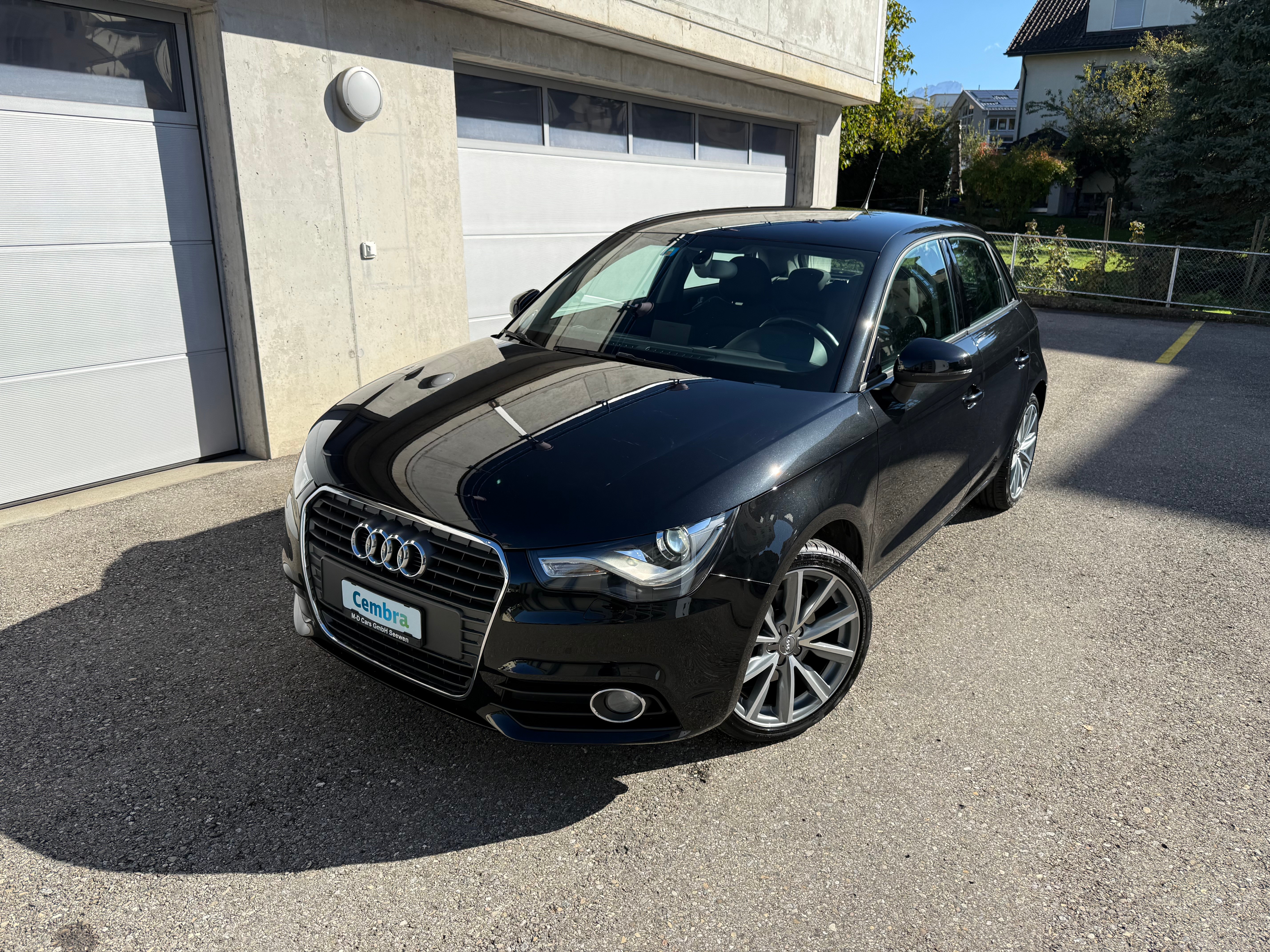 Car photo