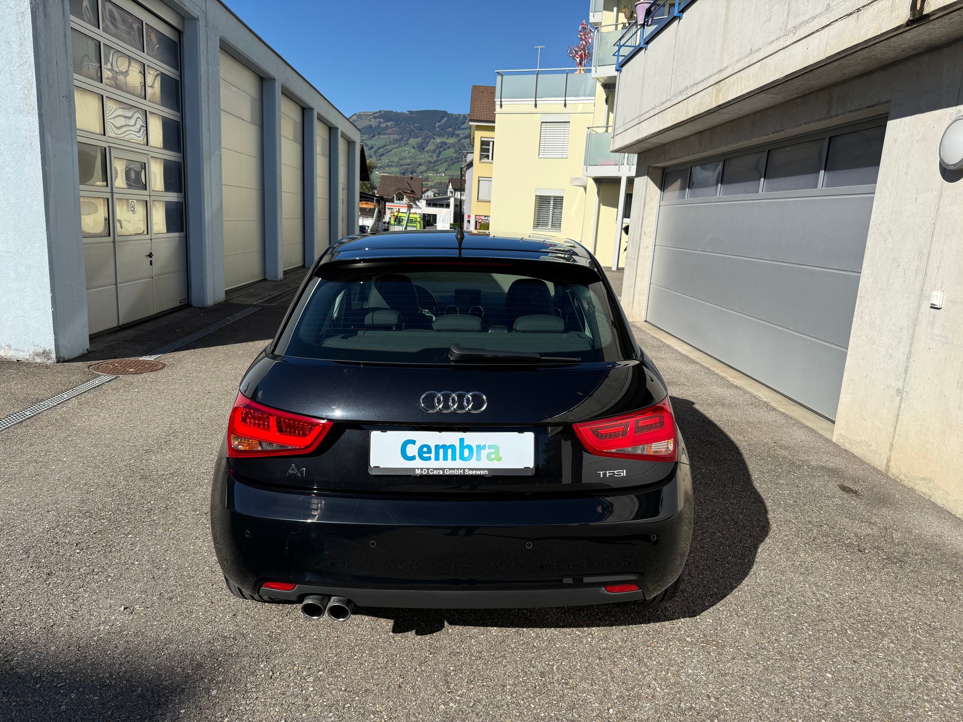 AUDI A1 Sportback 1.4 TFSI Ambition S-tronic-image-4