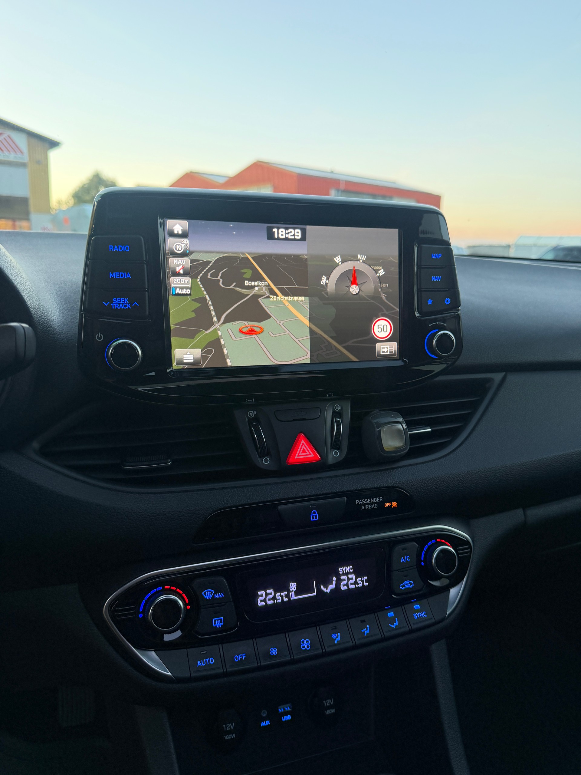 HYUNDAI i30 Wagon 1.4 T-GDi Vertex DCT-image-11